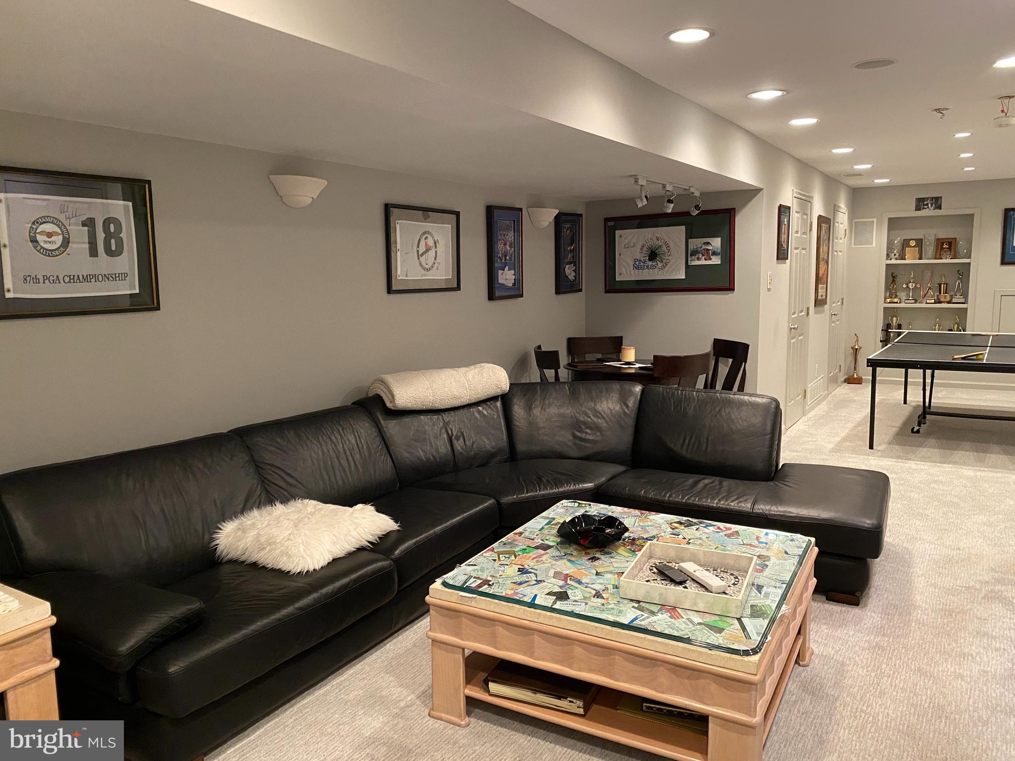 HAMPTON GREEN - Residential