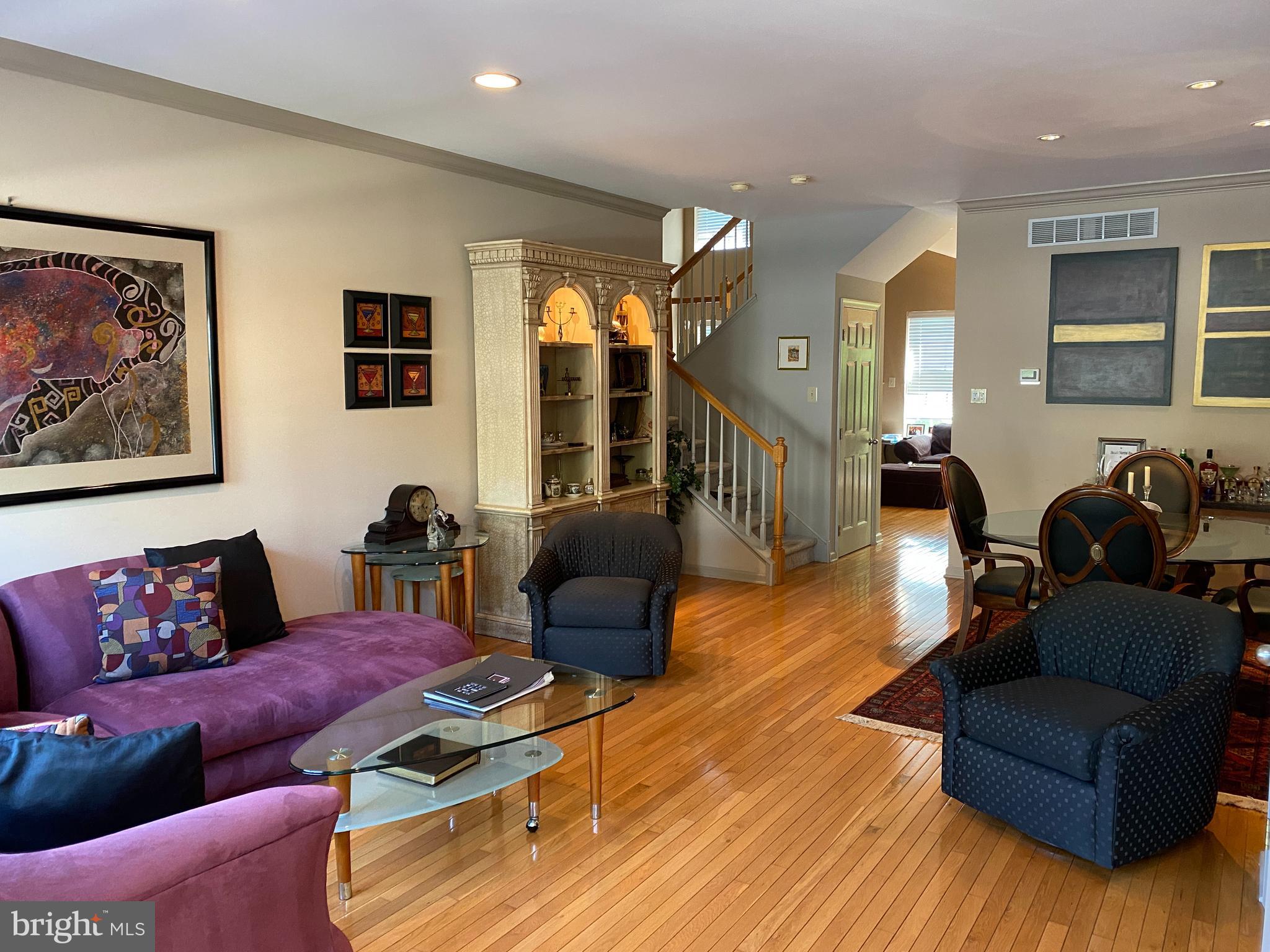 HAMPTON GREEN - Residential