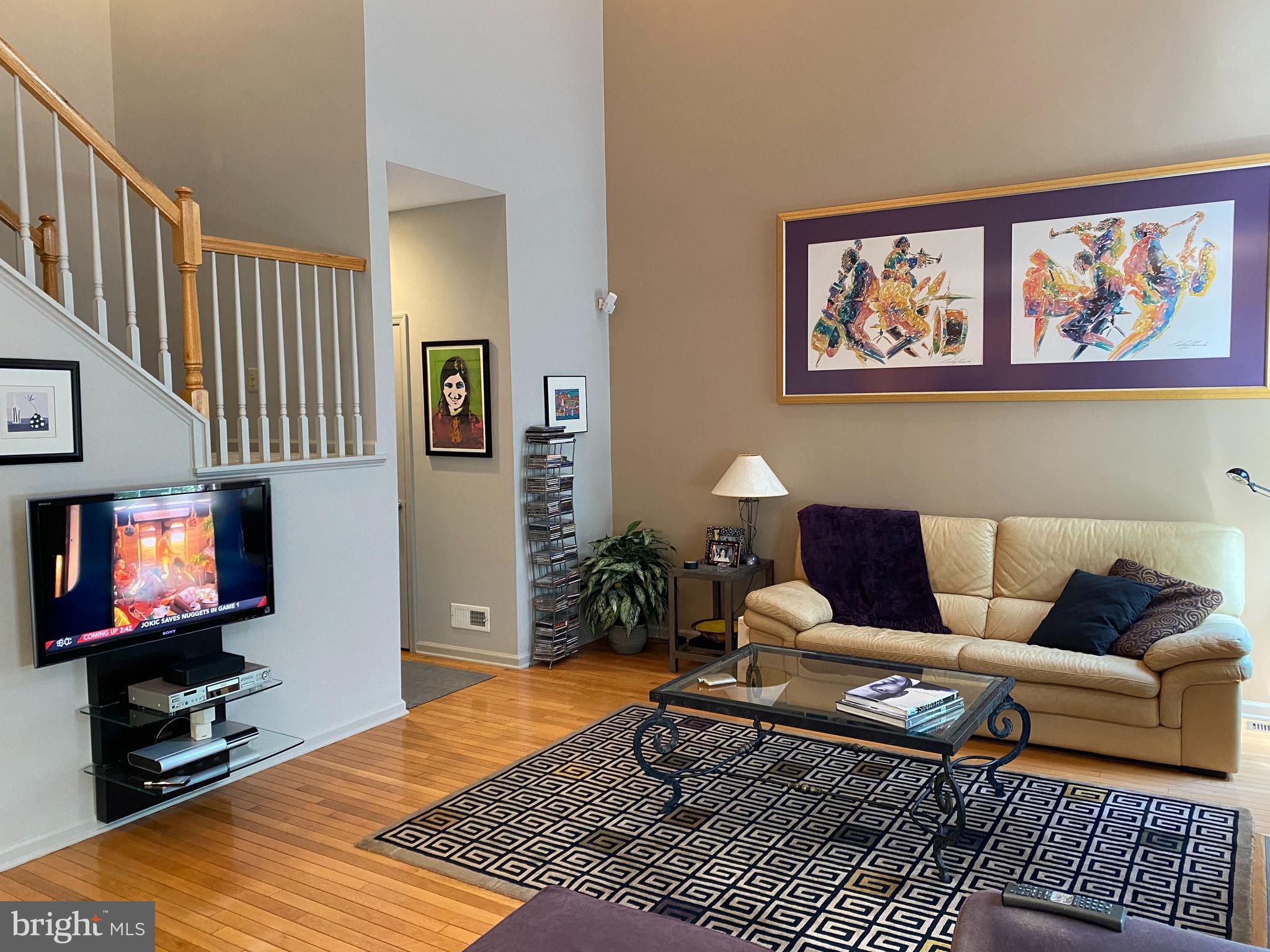 HAMPTON GREEN - Residential