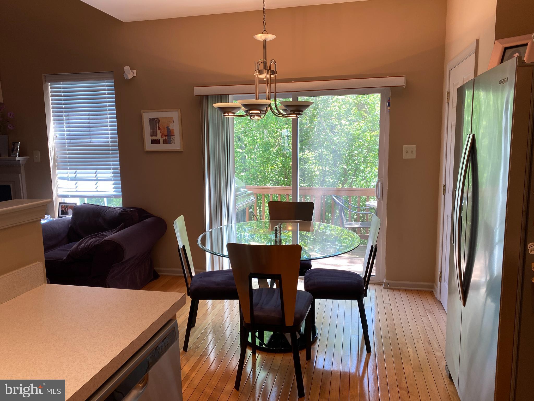 HAMPTON GREEN - Residential