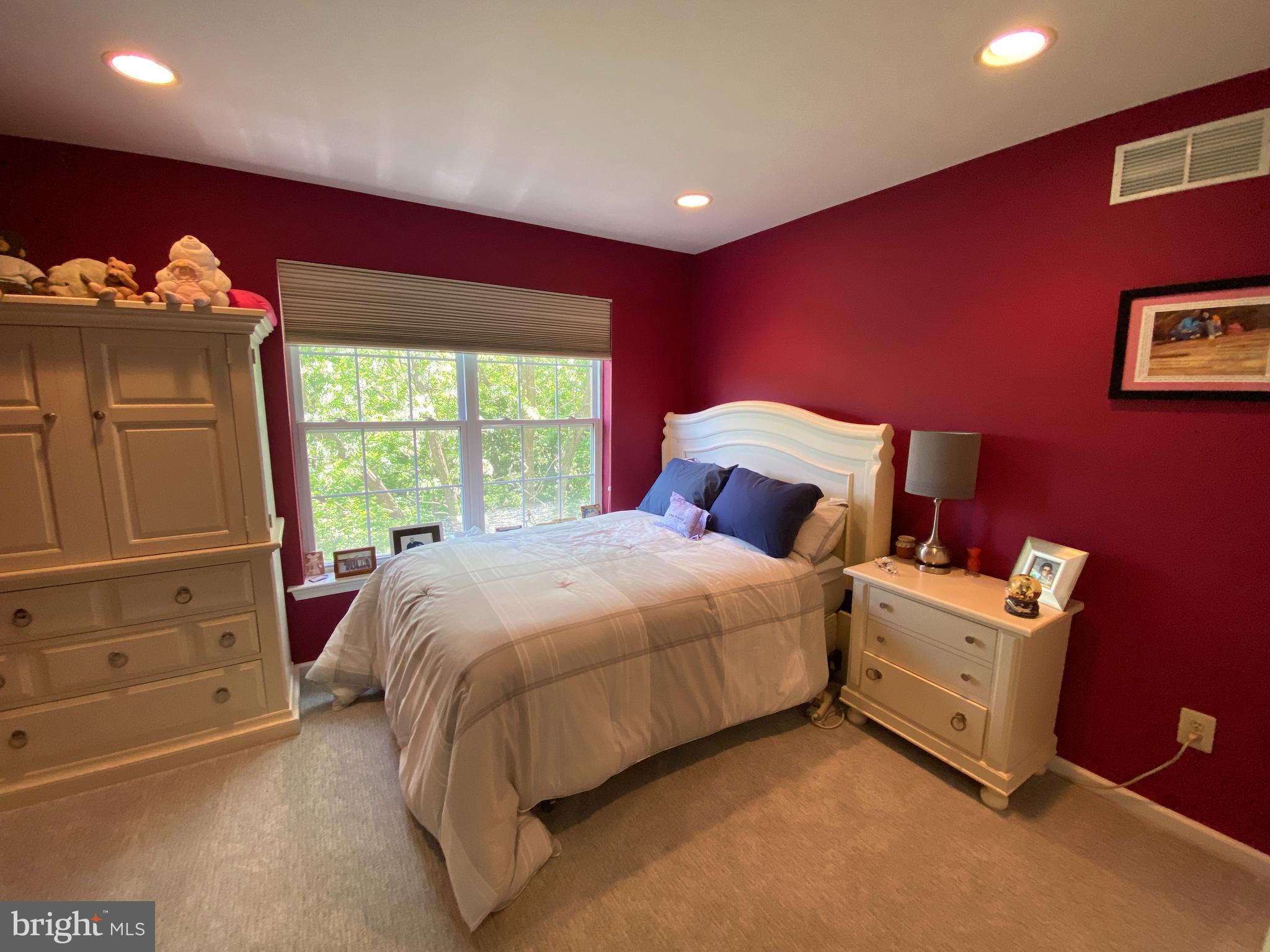 HAMPTON GREEN - Residential