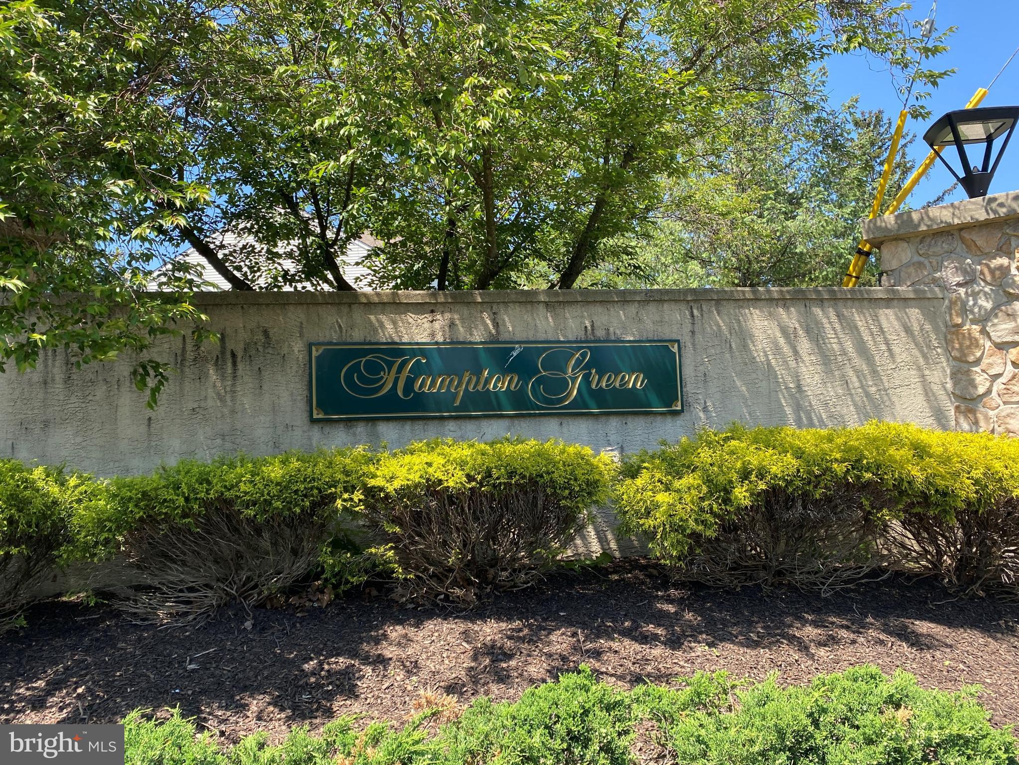 HAMPTON GREEN - Residential