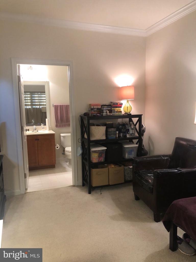 SOUTH RIDING - Residential