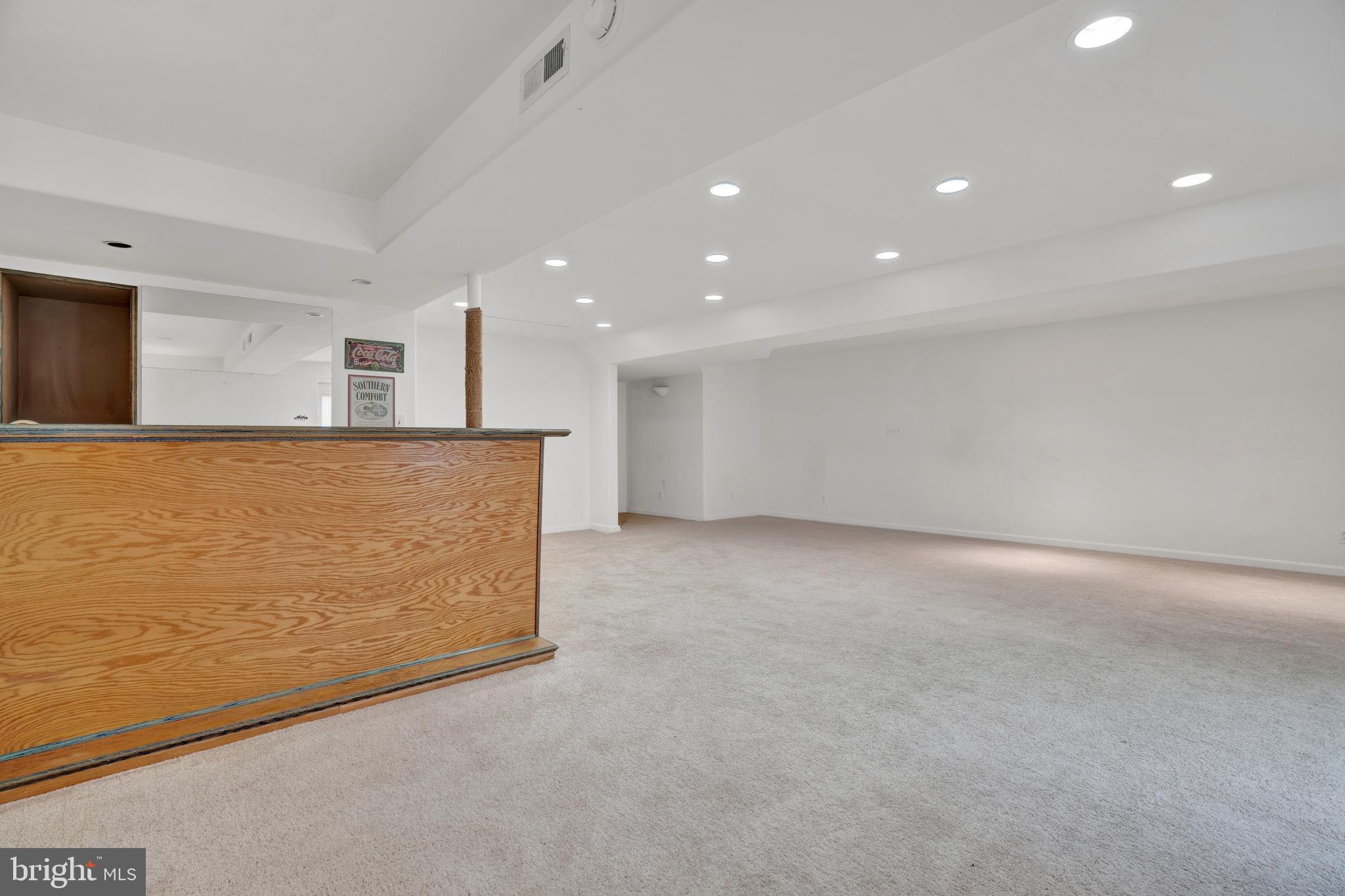 HAZEL RIVER - Residential