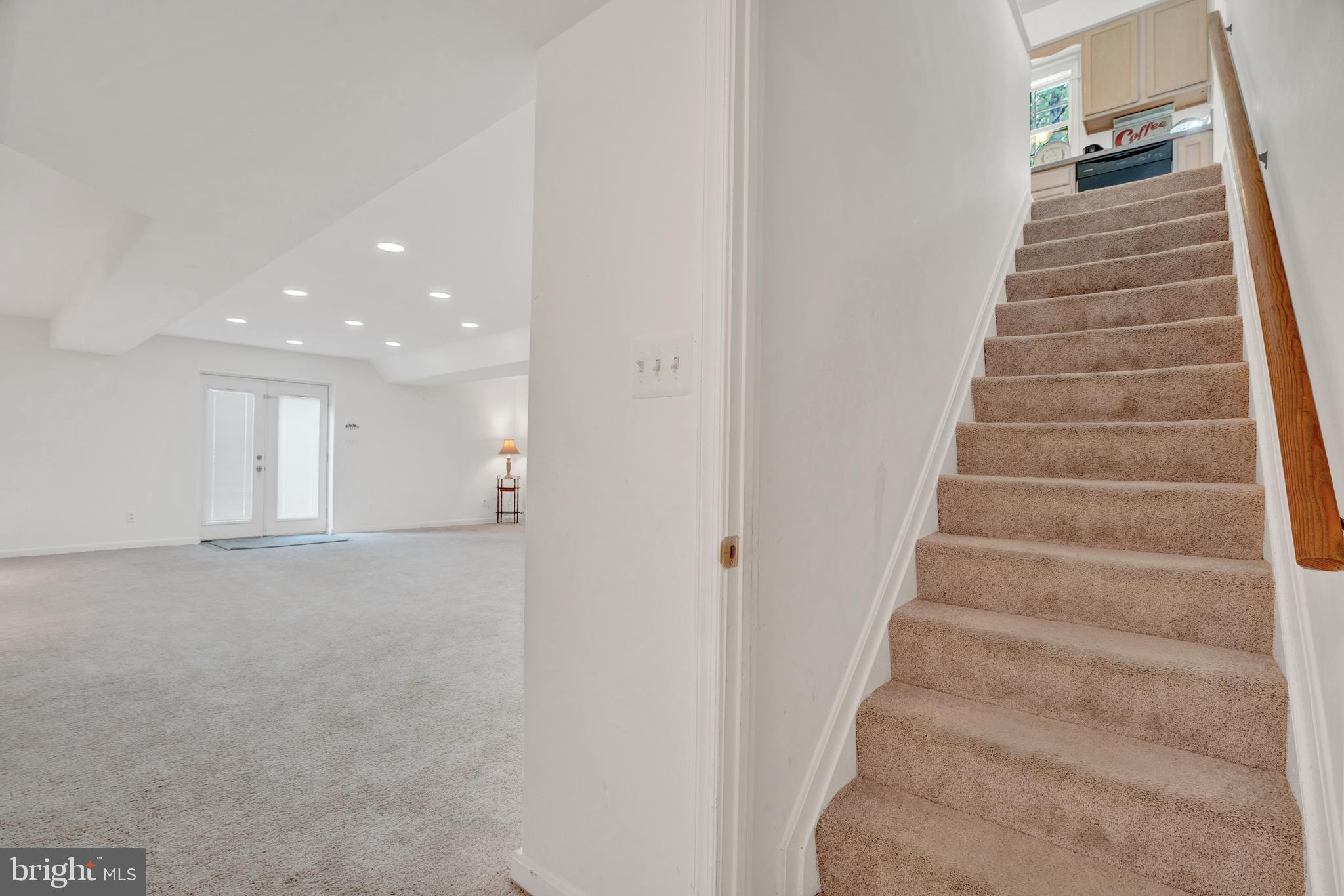 HAZEL RIVER - Residential