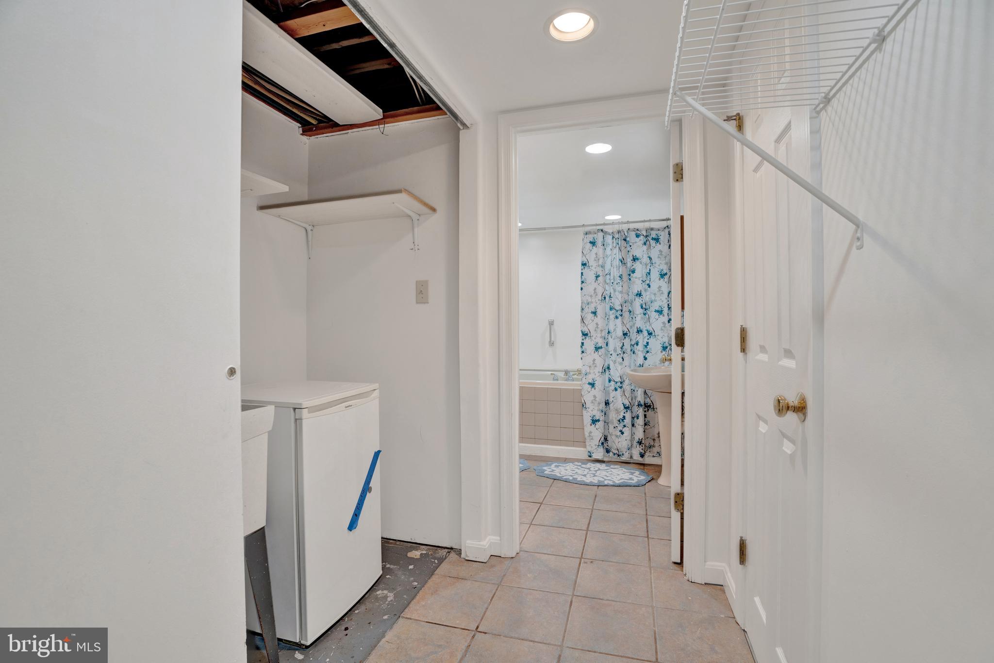 HAZEL RIVER - Residential