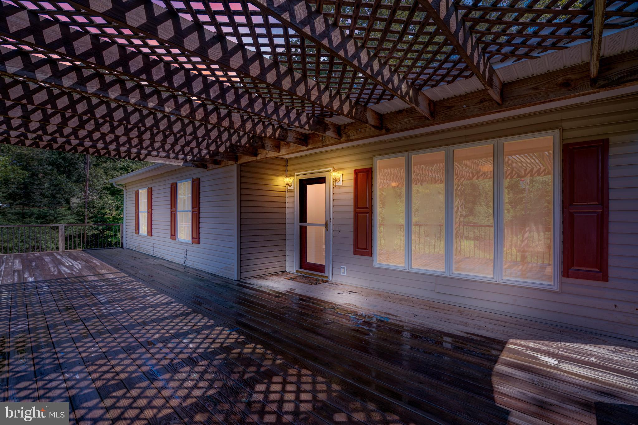 HAZEL RIVER - Residential