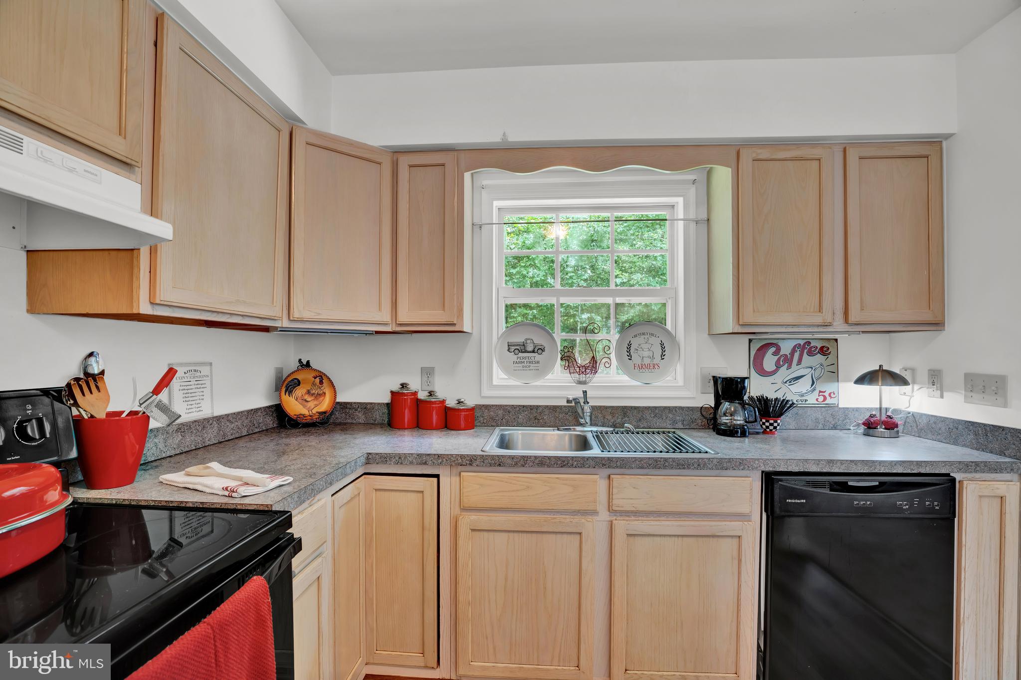 HAZEL RIVER - Residential