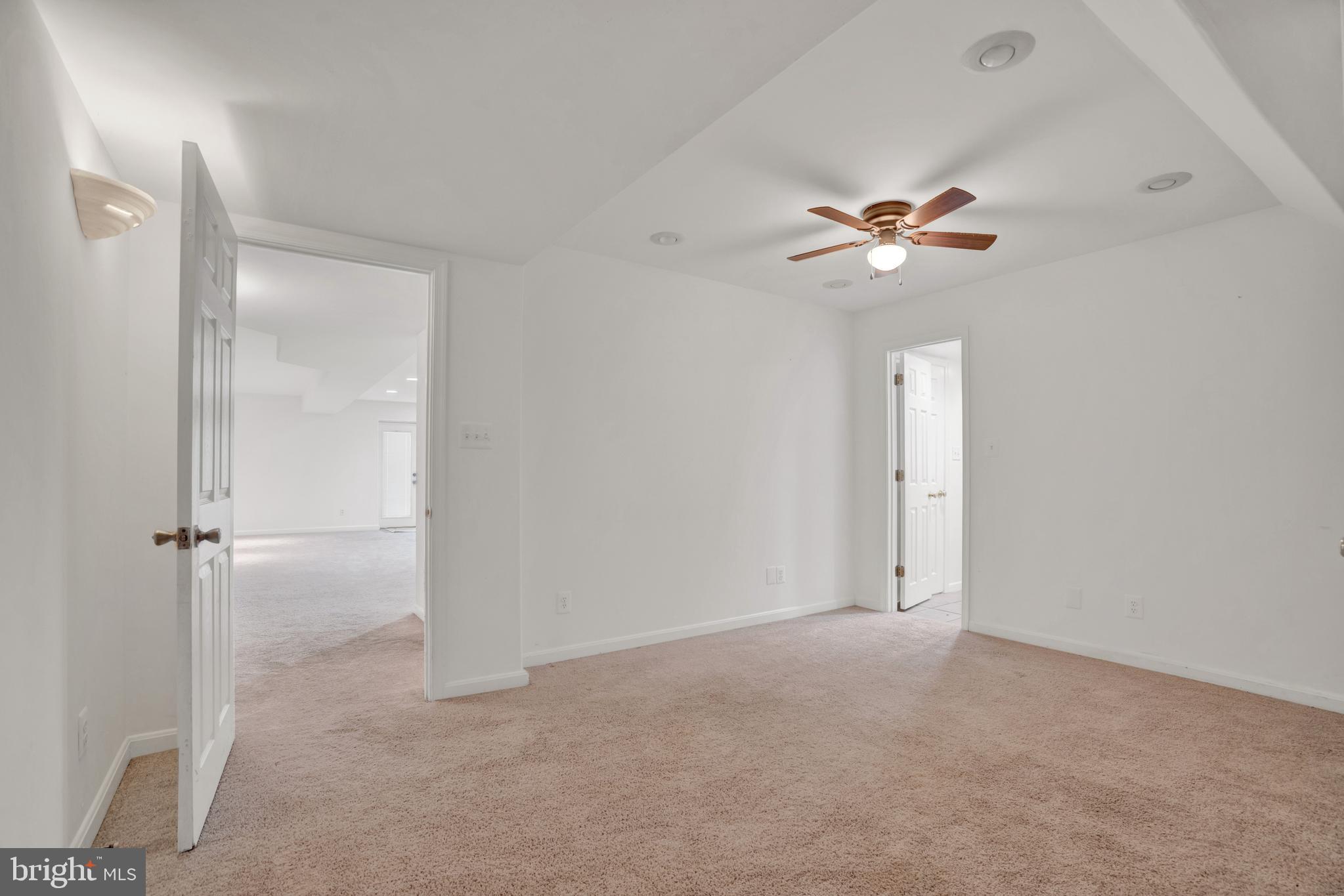 HAZEL RIVER - Residential