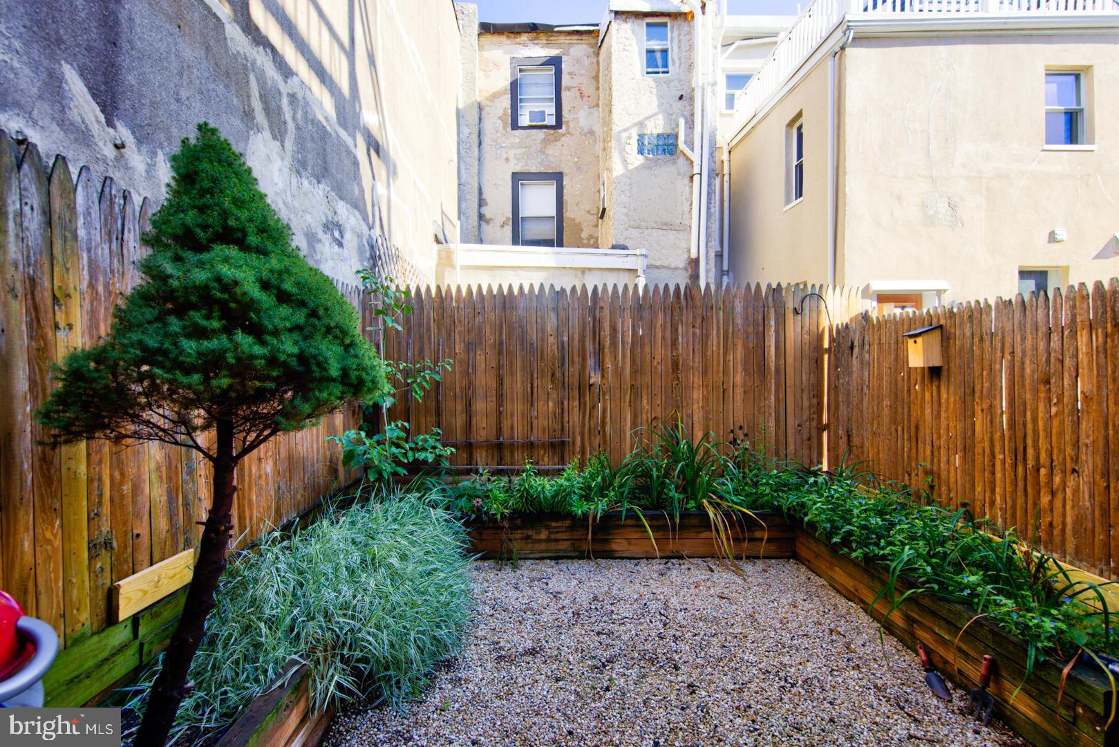 HAWTHORNE - Residential