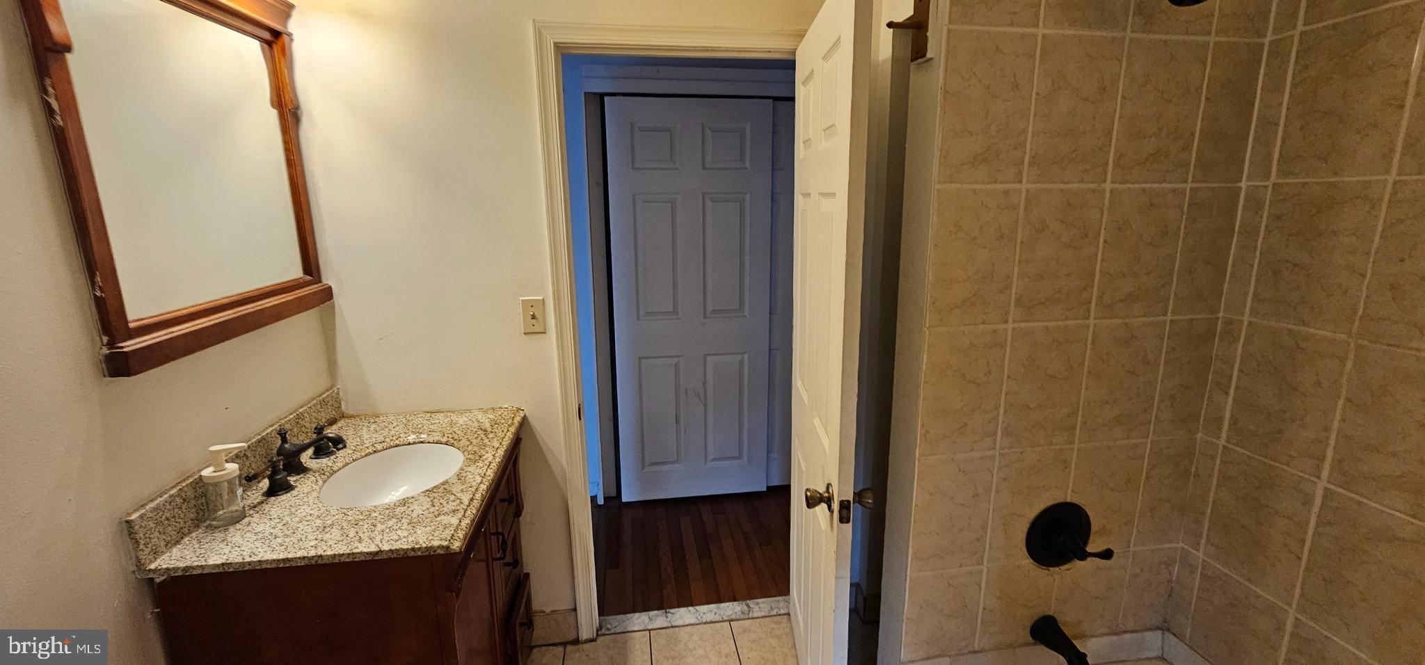 NORTHERN LIBERTIES - Residential Lease