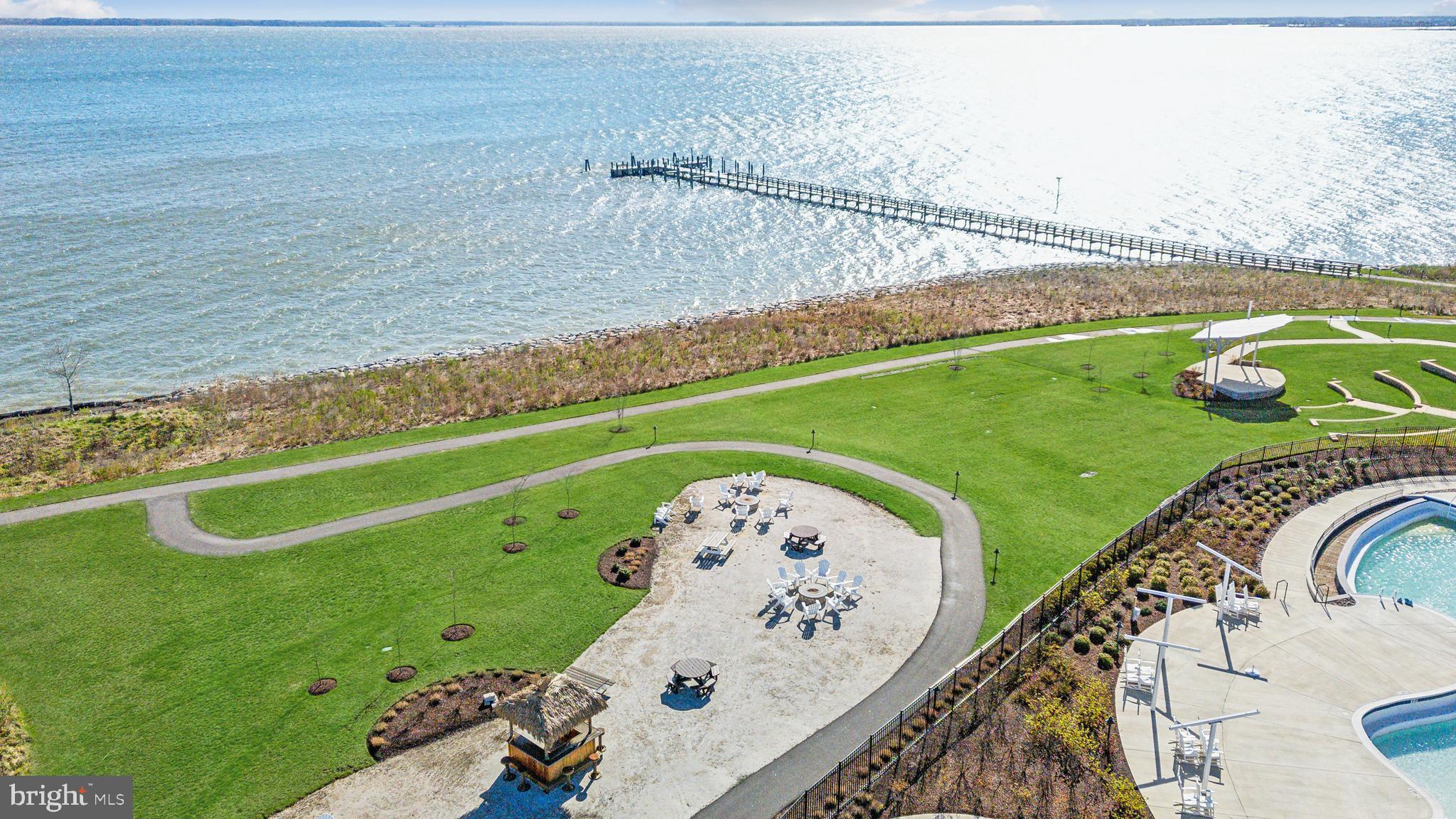 FOUR SEASONS AT KENT ISLAND - Residential