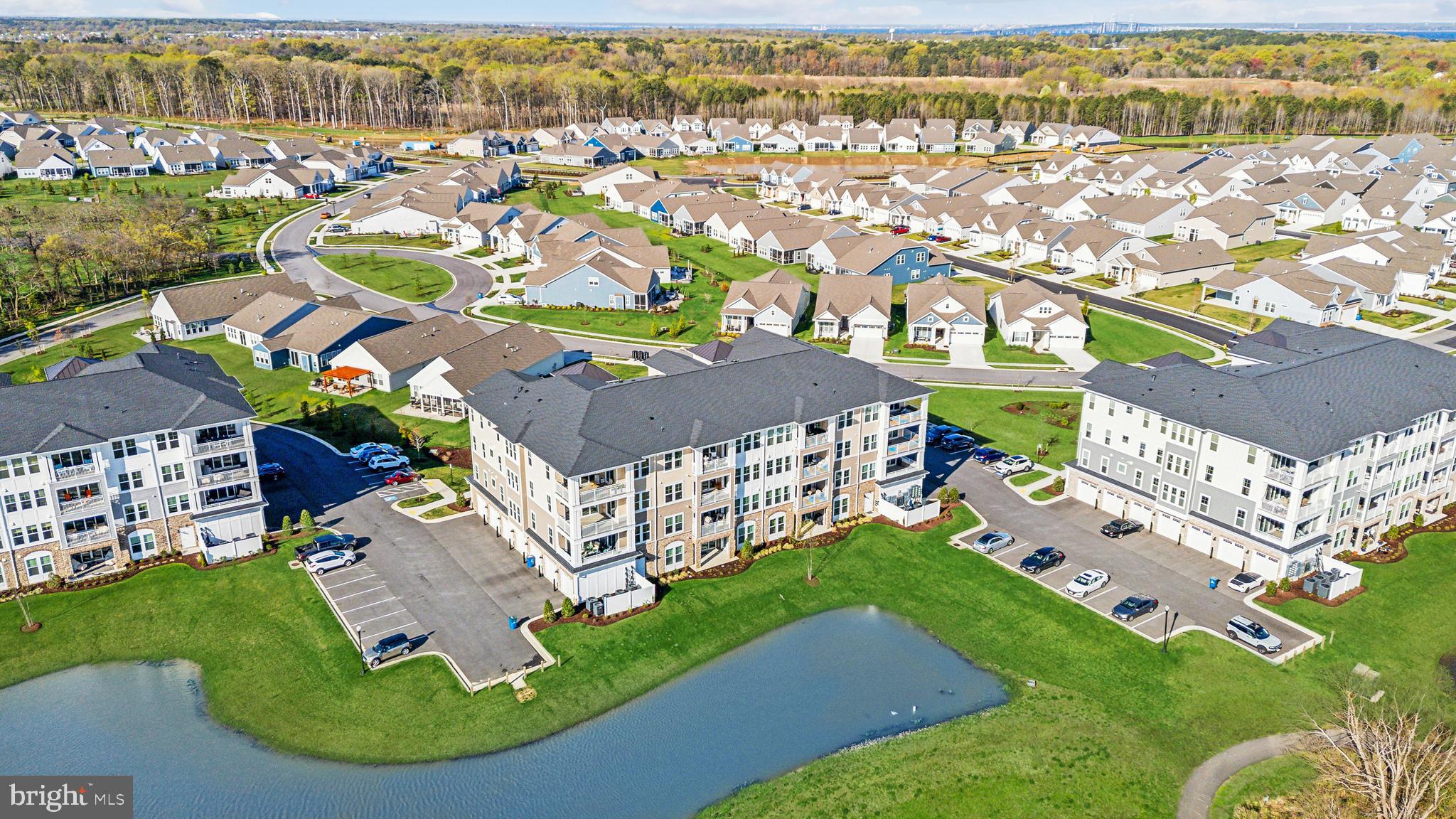 FOUR SEASONS AT KENT ISLAND - Residential