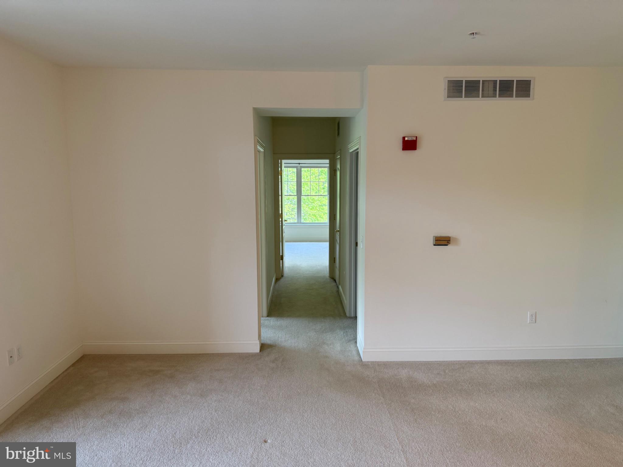 VILLAGE OF FOUNTAINVIEW - Residential