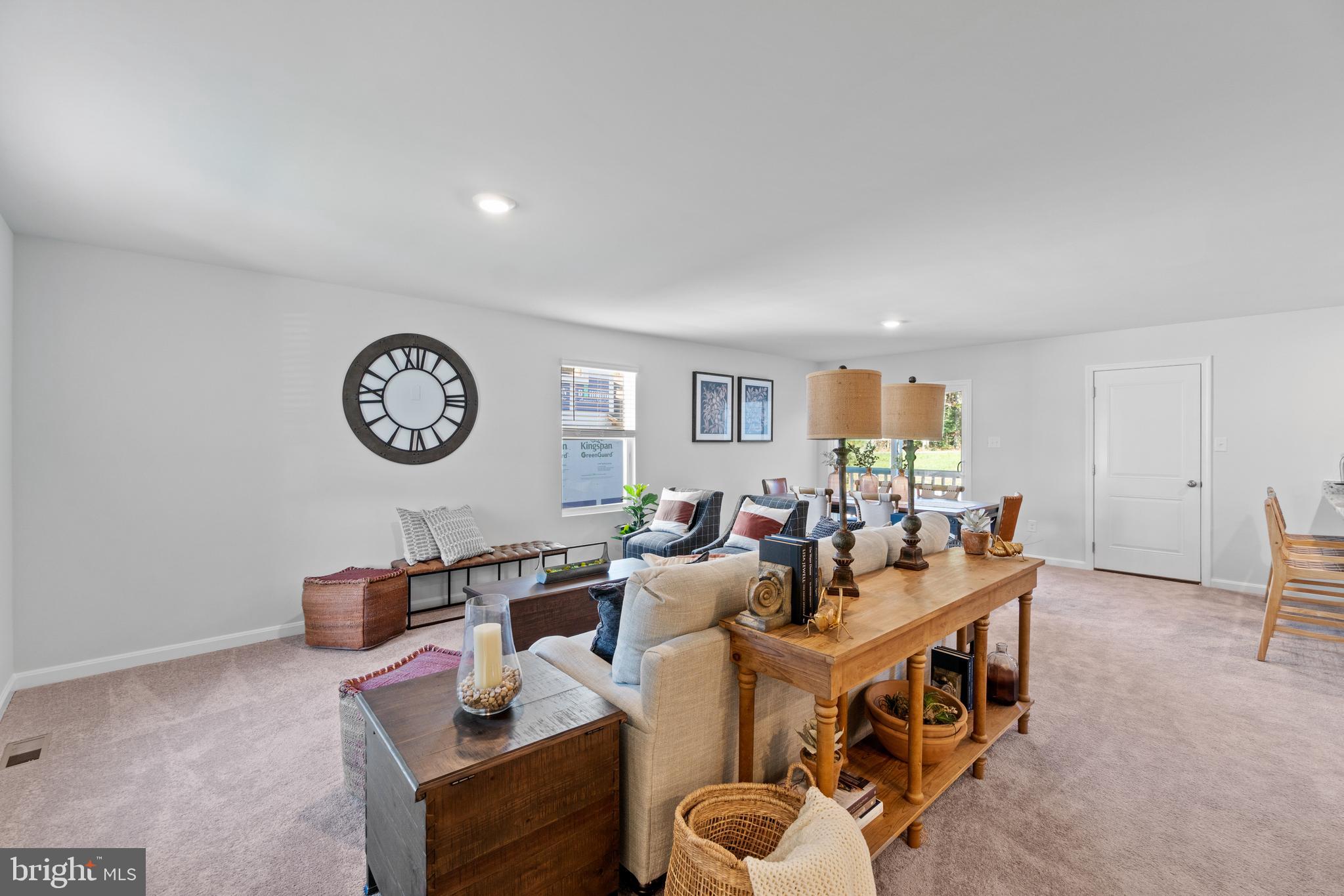 LADYSMITH VILLAGE - Residential