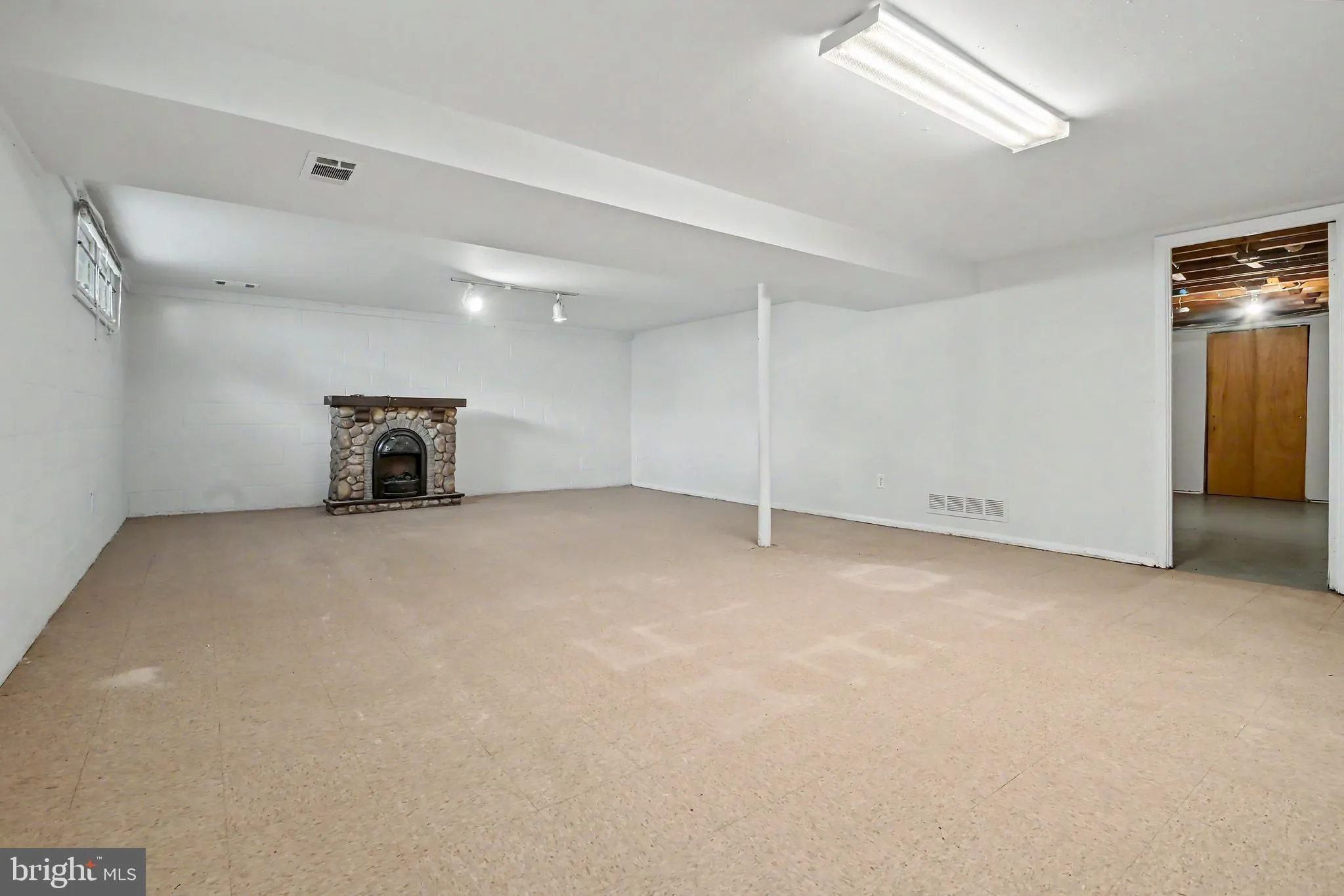 Additional image 62 of 3719 Brentford Road, Randallstown, MD 21133