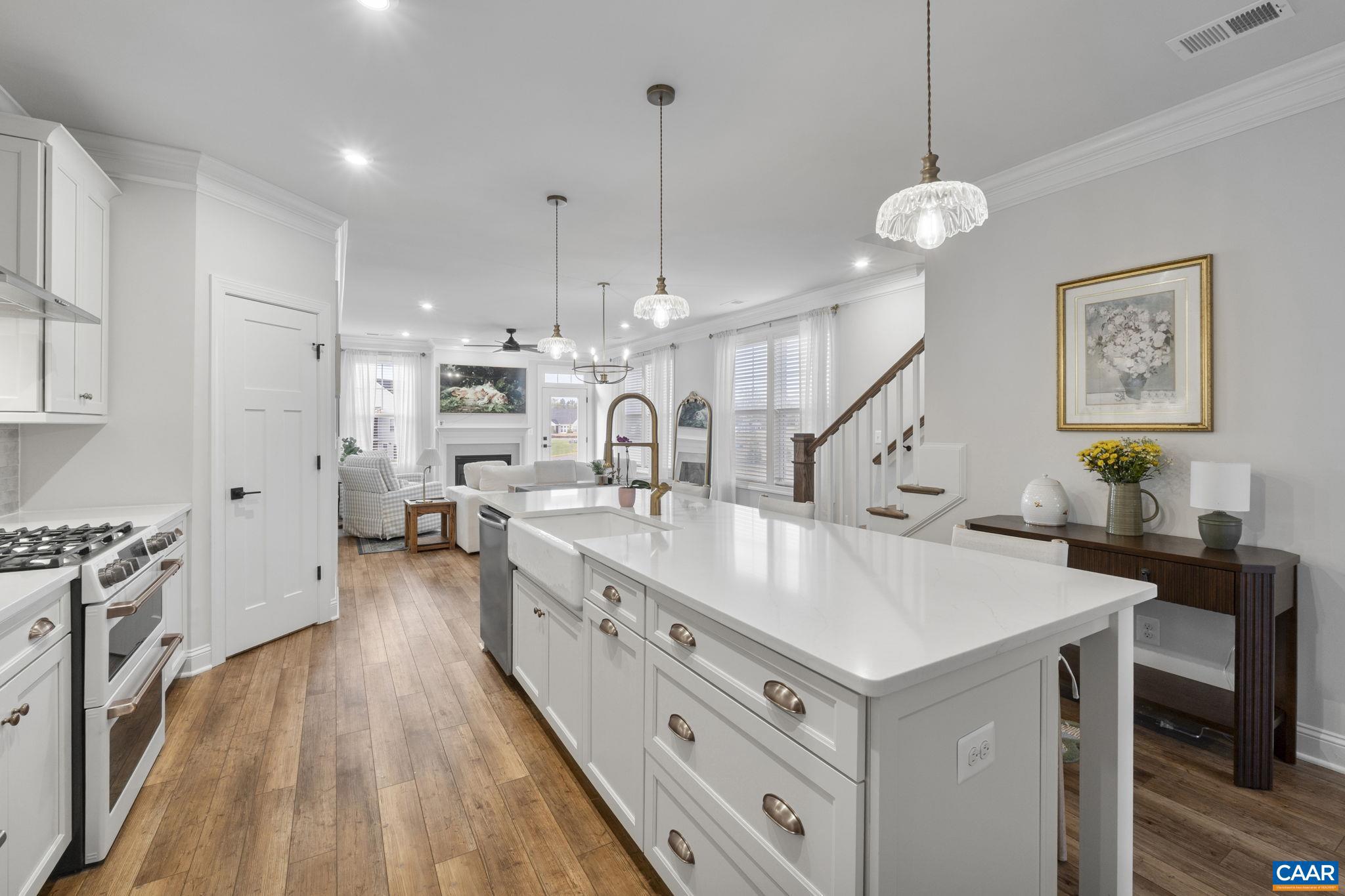 SPRING CREEK - Residential