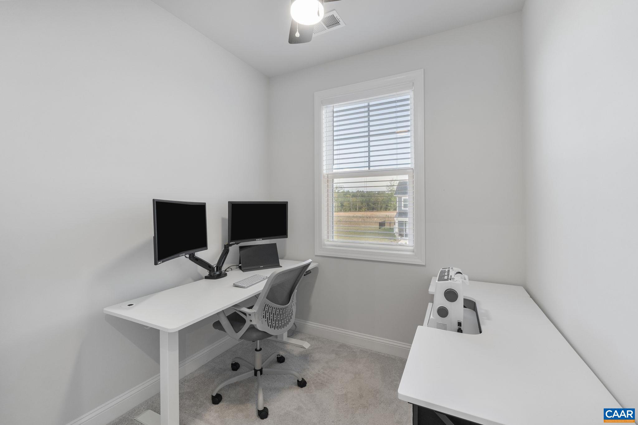 SPRING CREEK - Residential