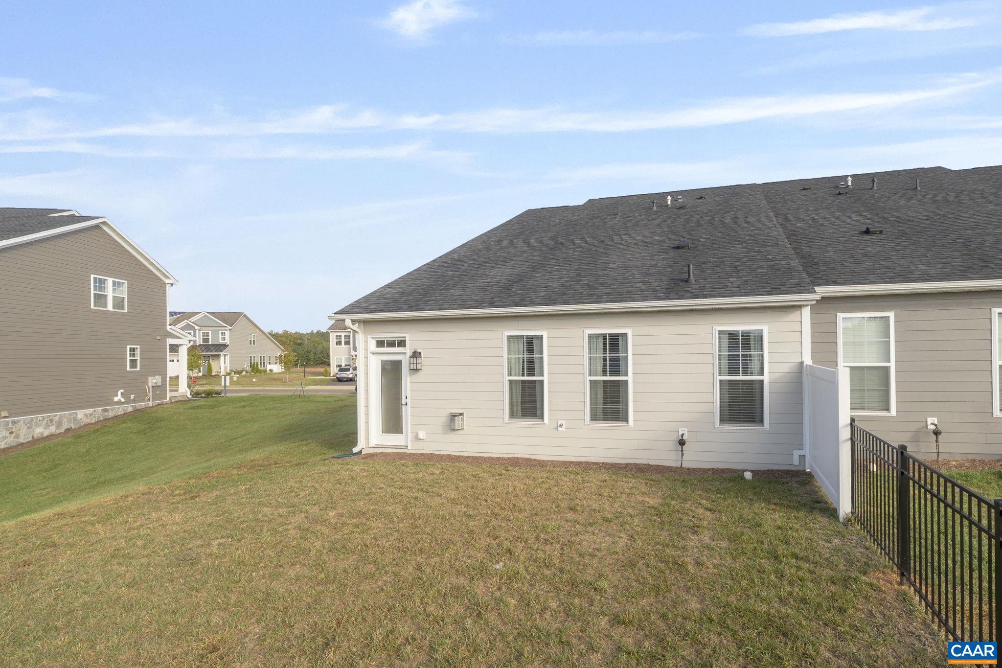 SPRING CREEK - Residential