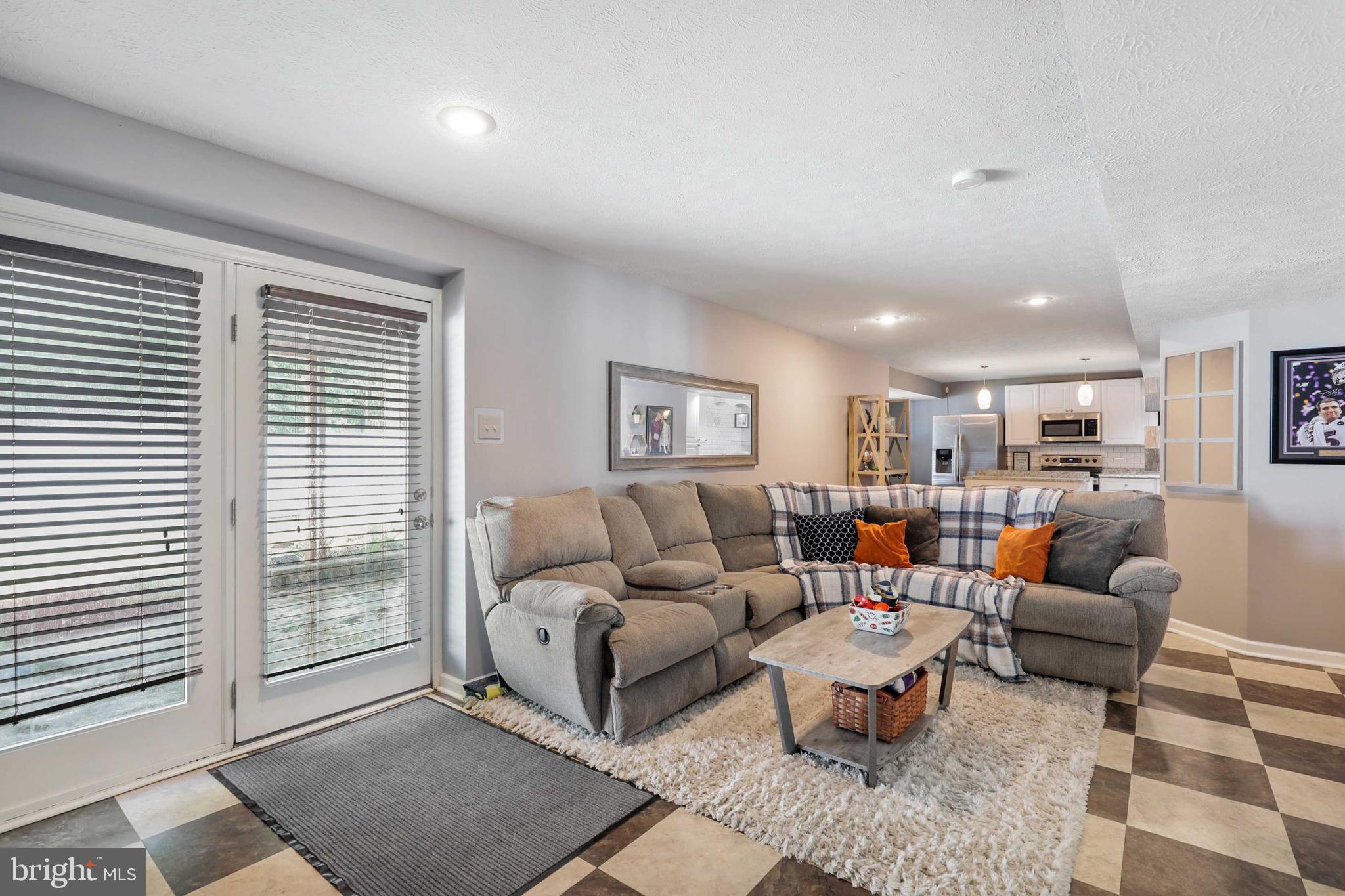 HARFORD TOWN - Residential