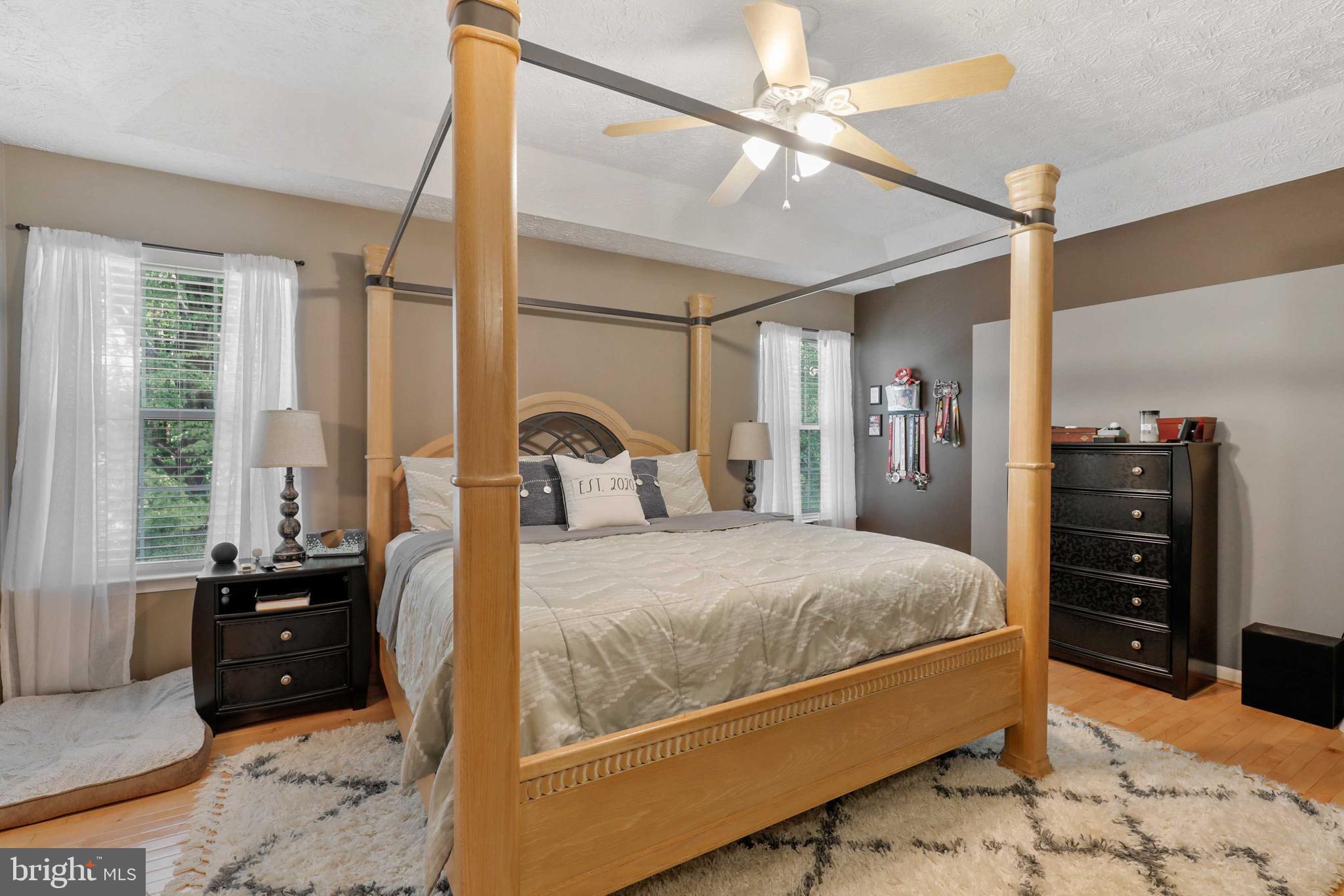 HARFORD TOWN - Residential