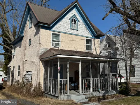 24 W Main Street, Crisfield, MD 21817 - MLS#: MDSO2005554