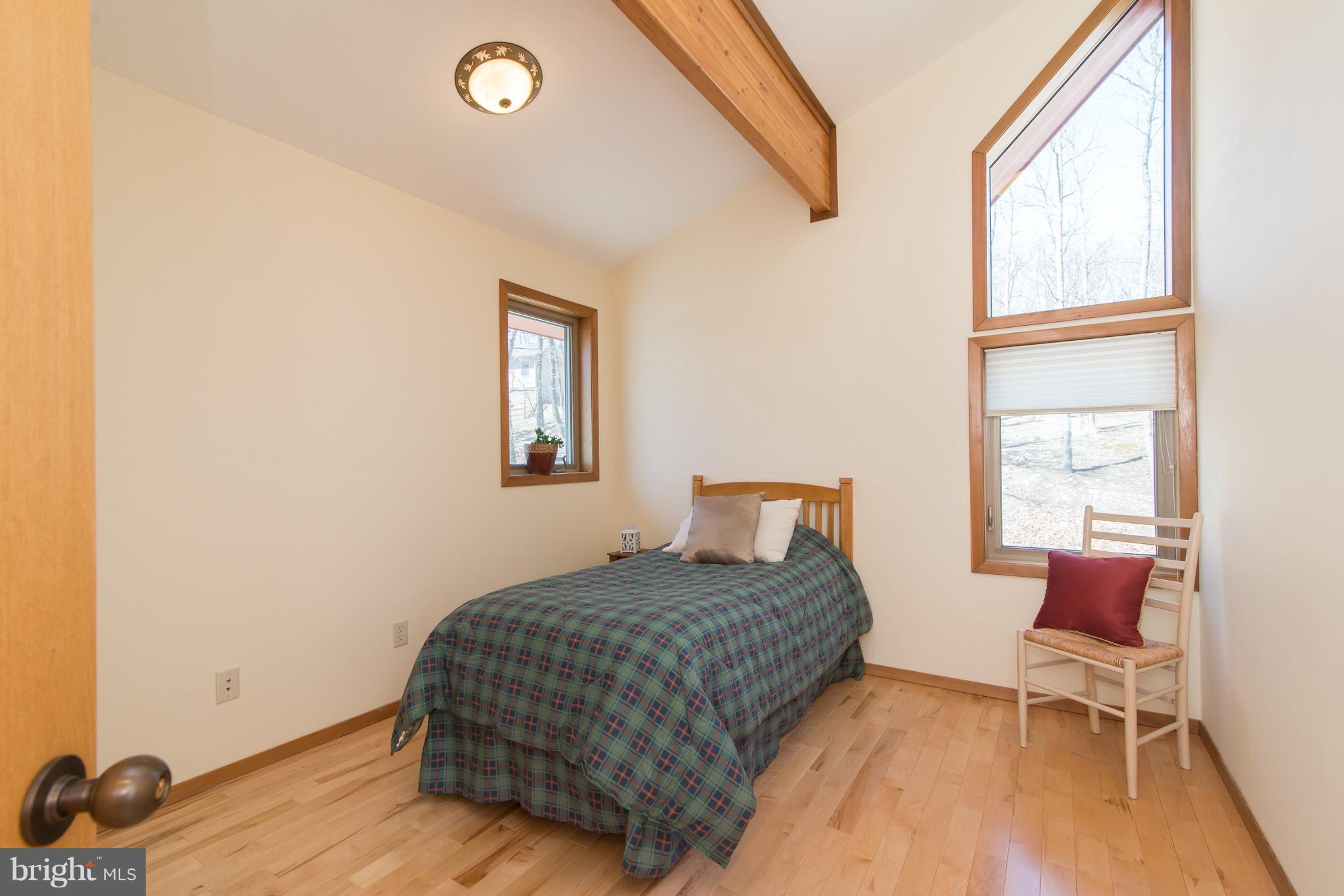 THE WOODS - Residential