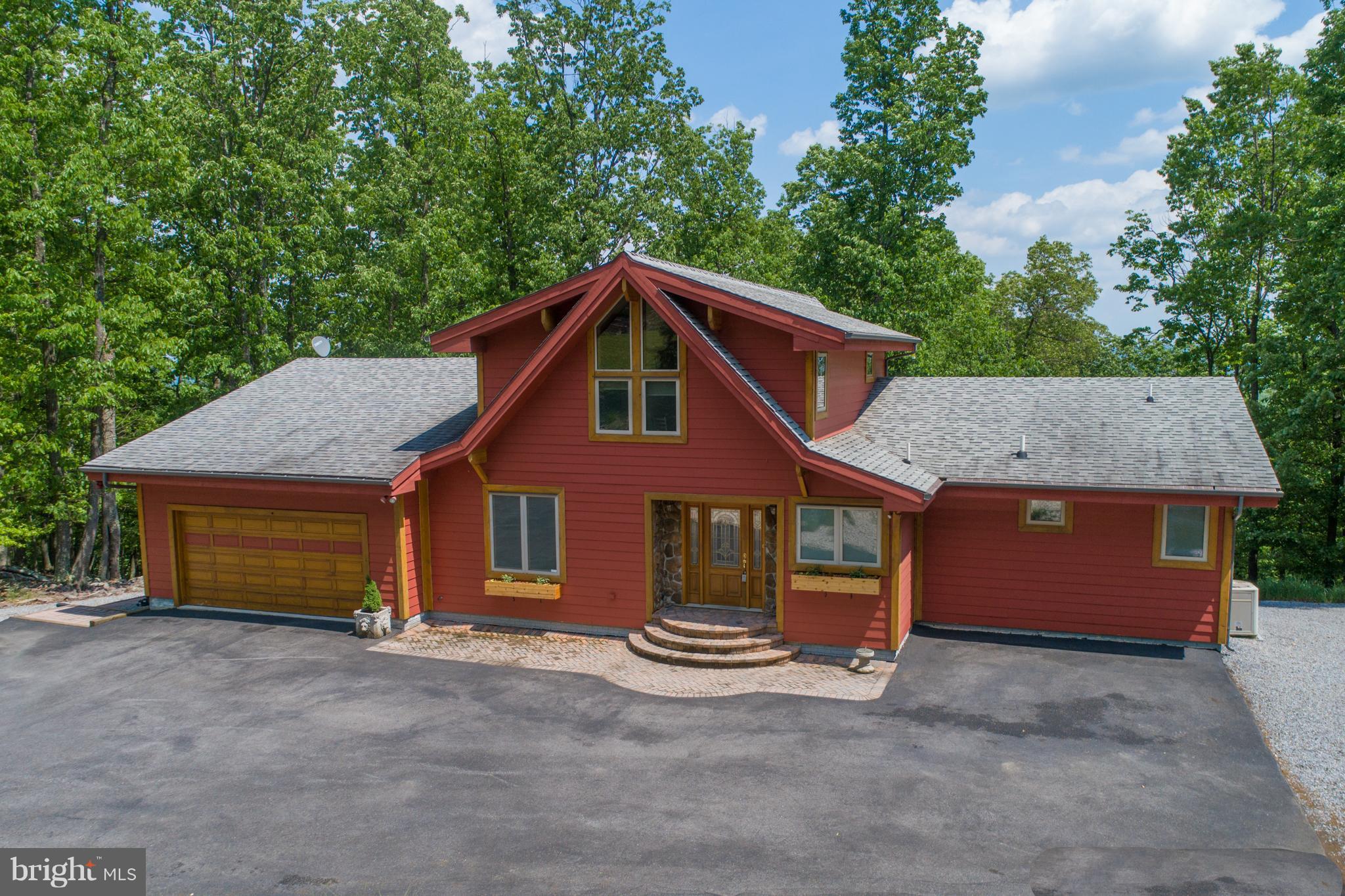 THE WOODS - Residential