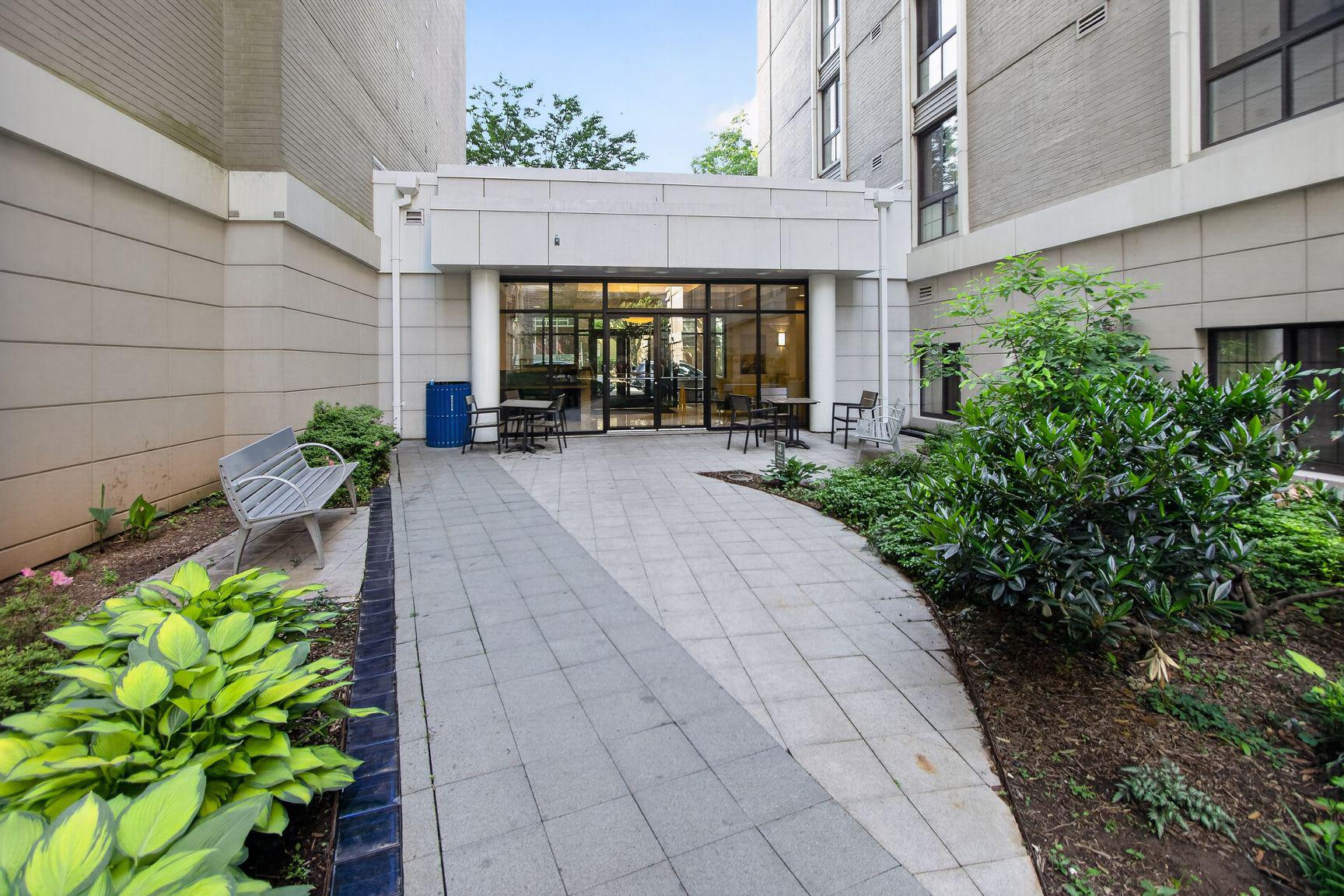 SILVER SPRING - Residential