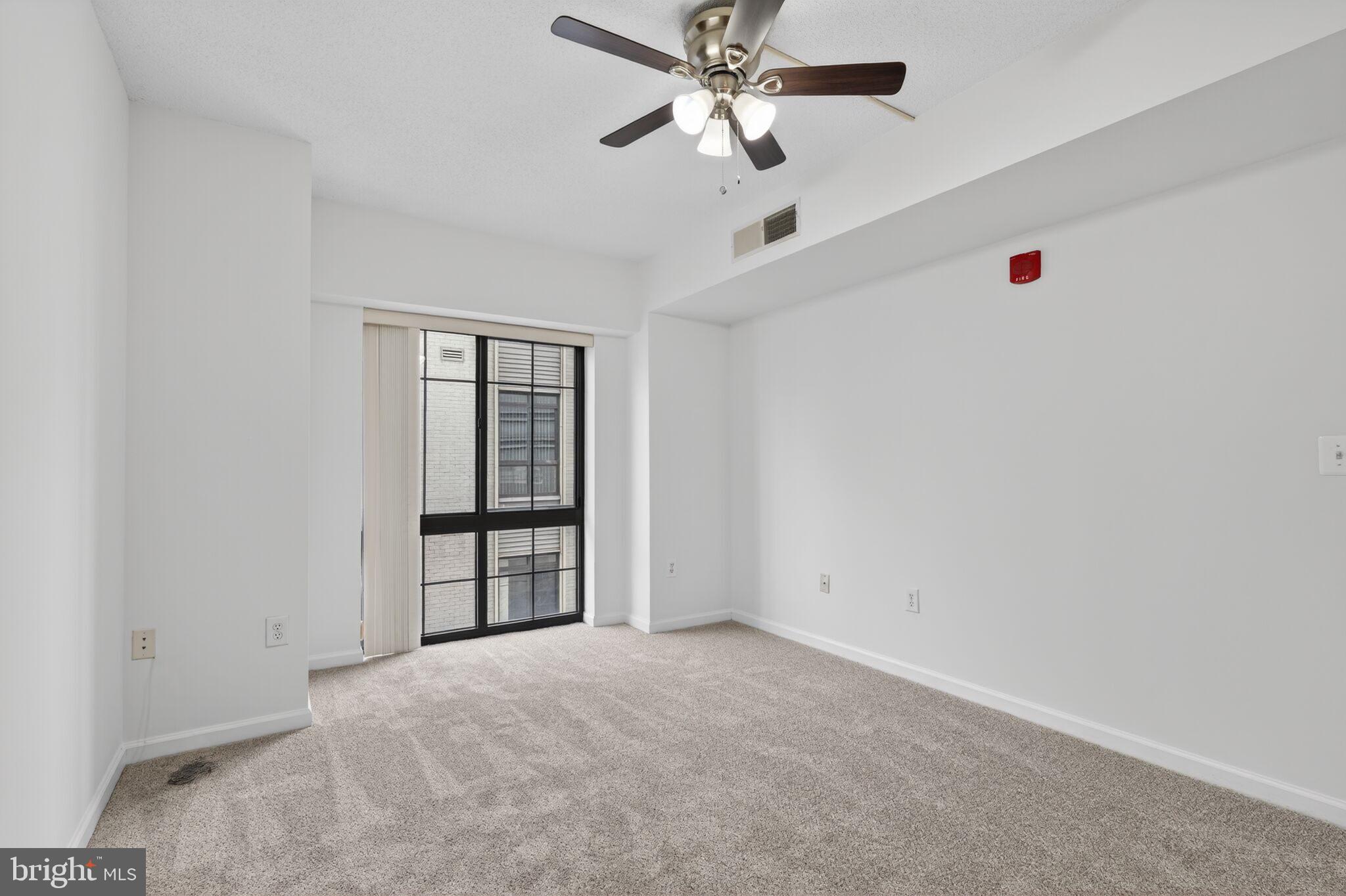 SILVER SPRING - Residential