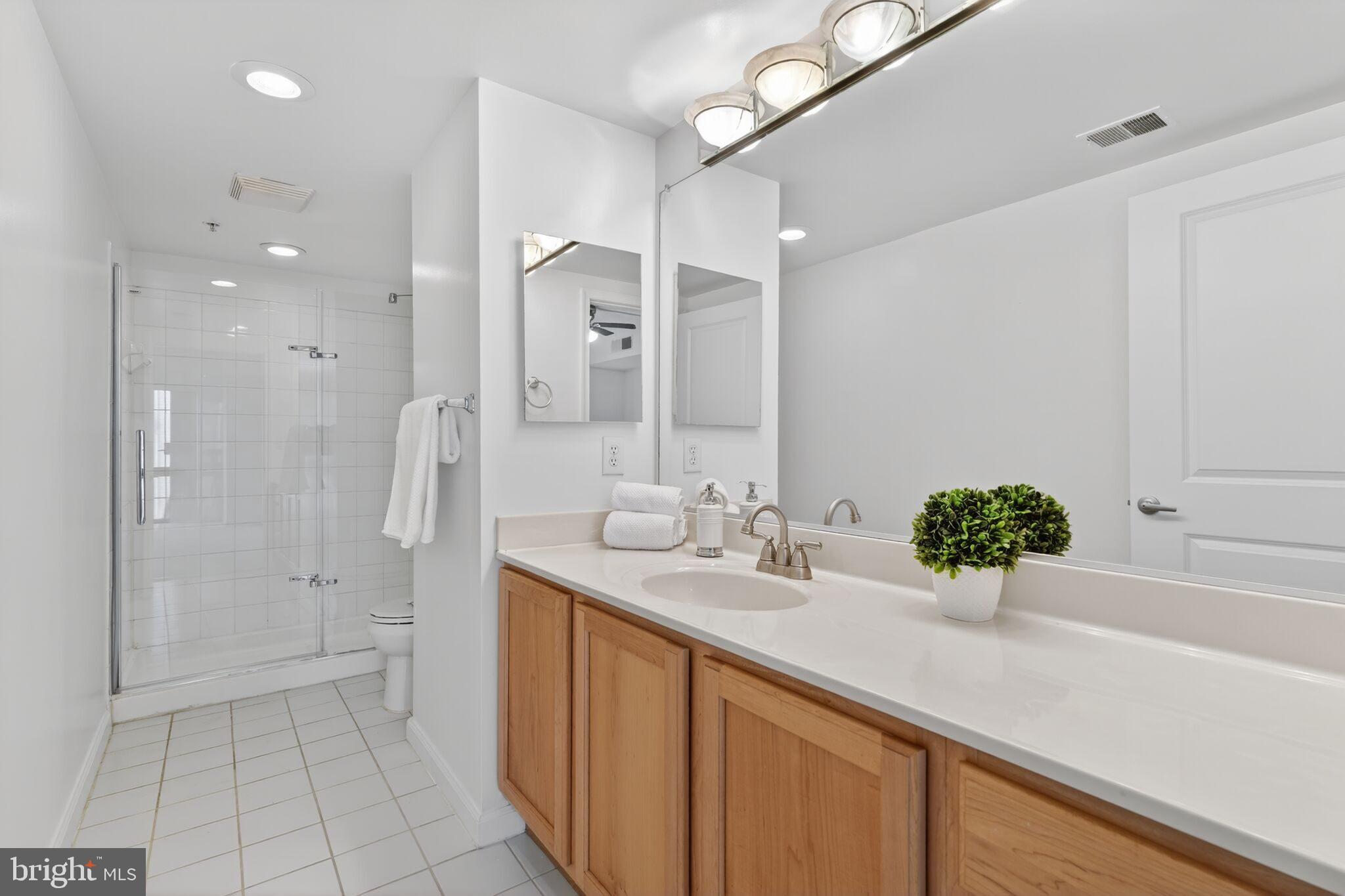 SILVER SPRING - Residential