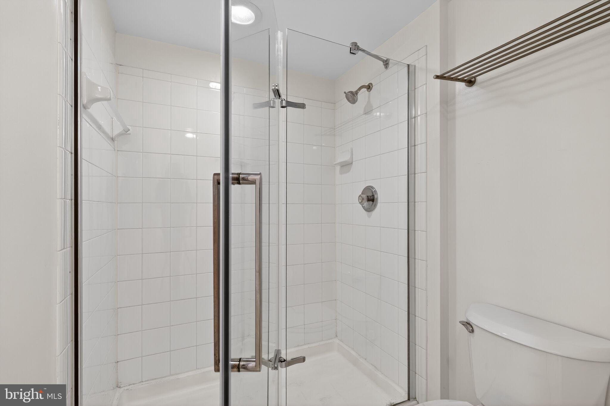 SILVER SPRING - Residential