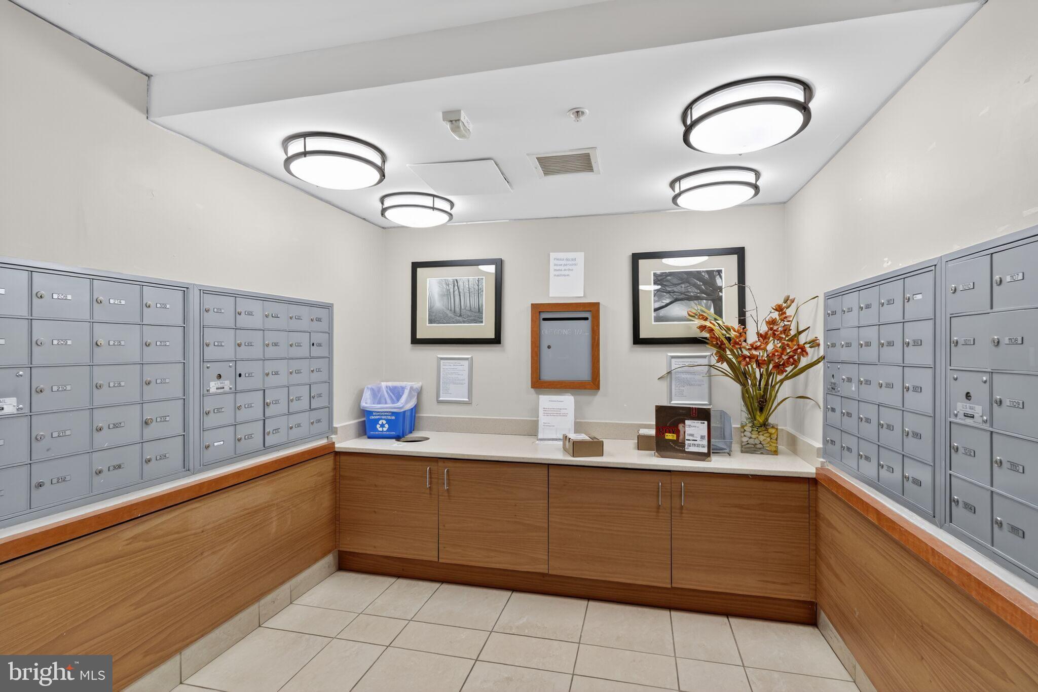 SILVER SPRING - Residential