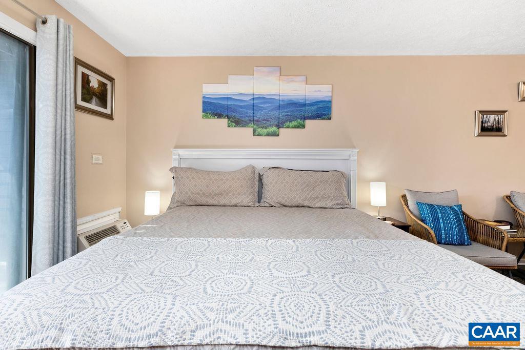 WINTERGREEN RESORT - Residential