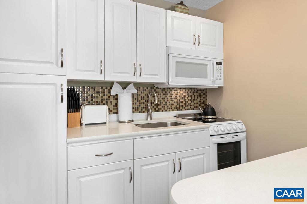 WINTERGREEN RESORT - Residential