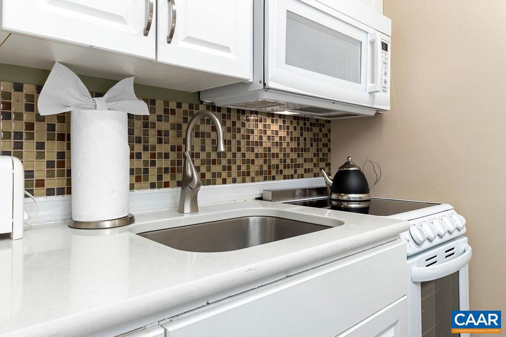 WINTERGREEN RESORT - Residential