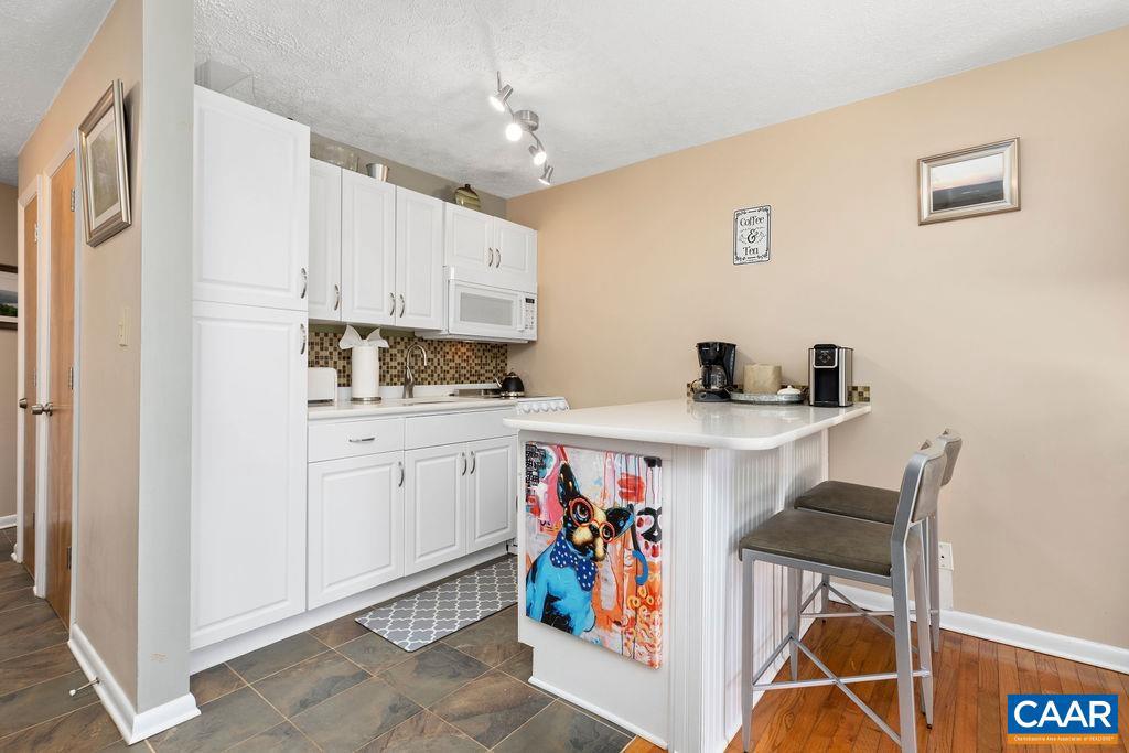 WINTERGREEN RESORT - Residential