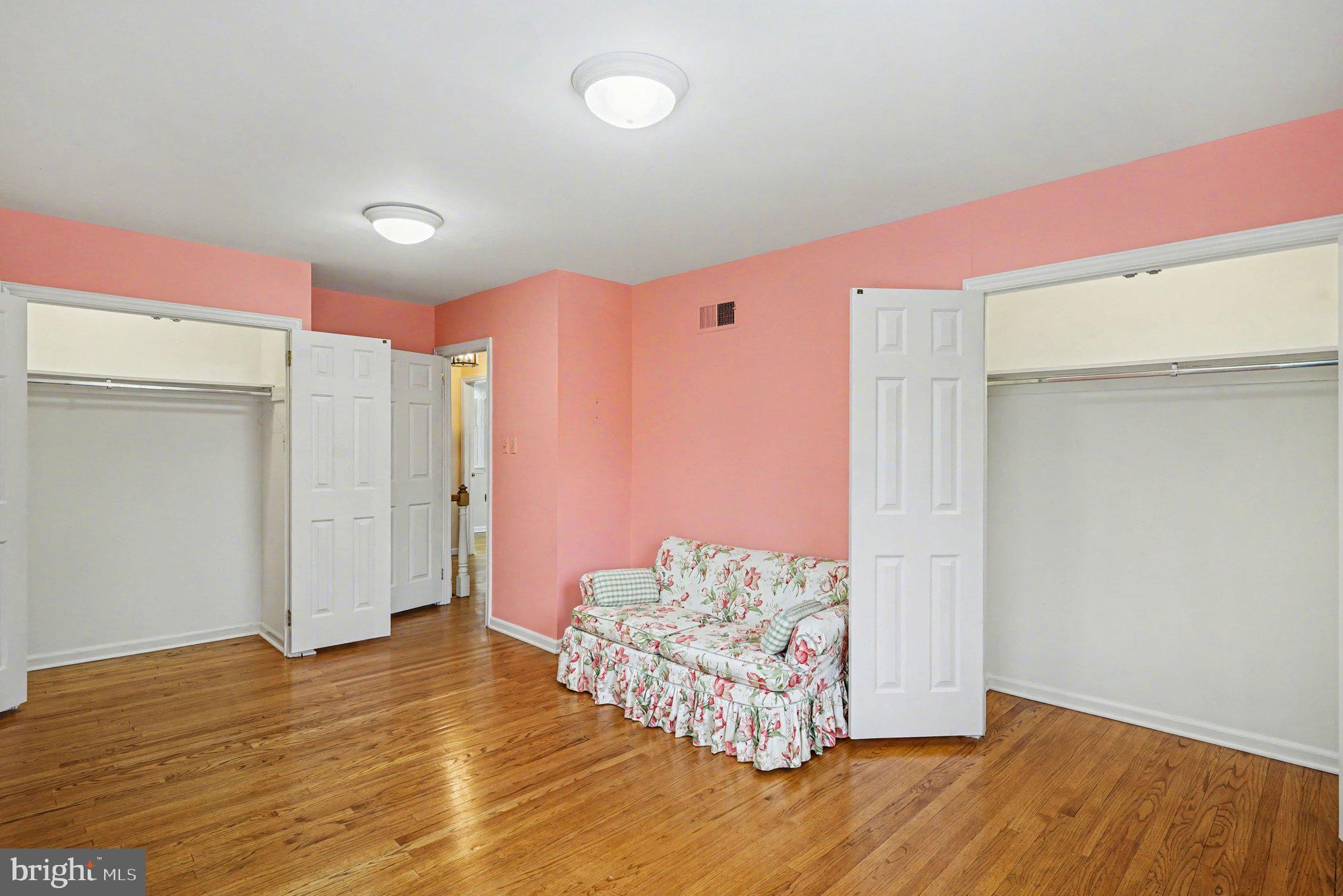 WOODLEA-CONESTOGA - Residential