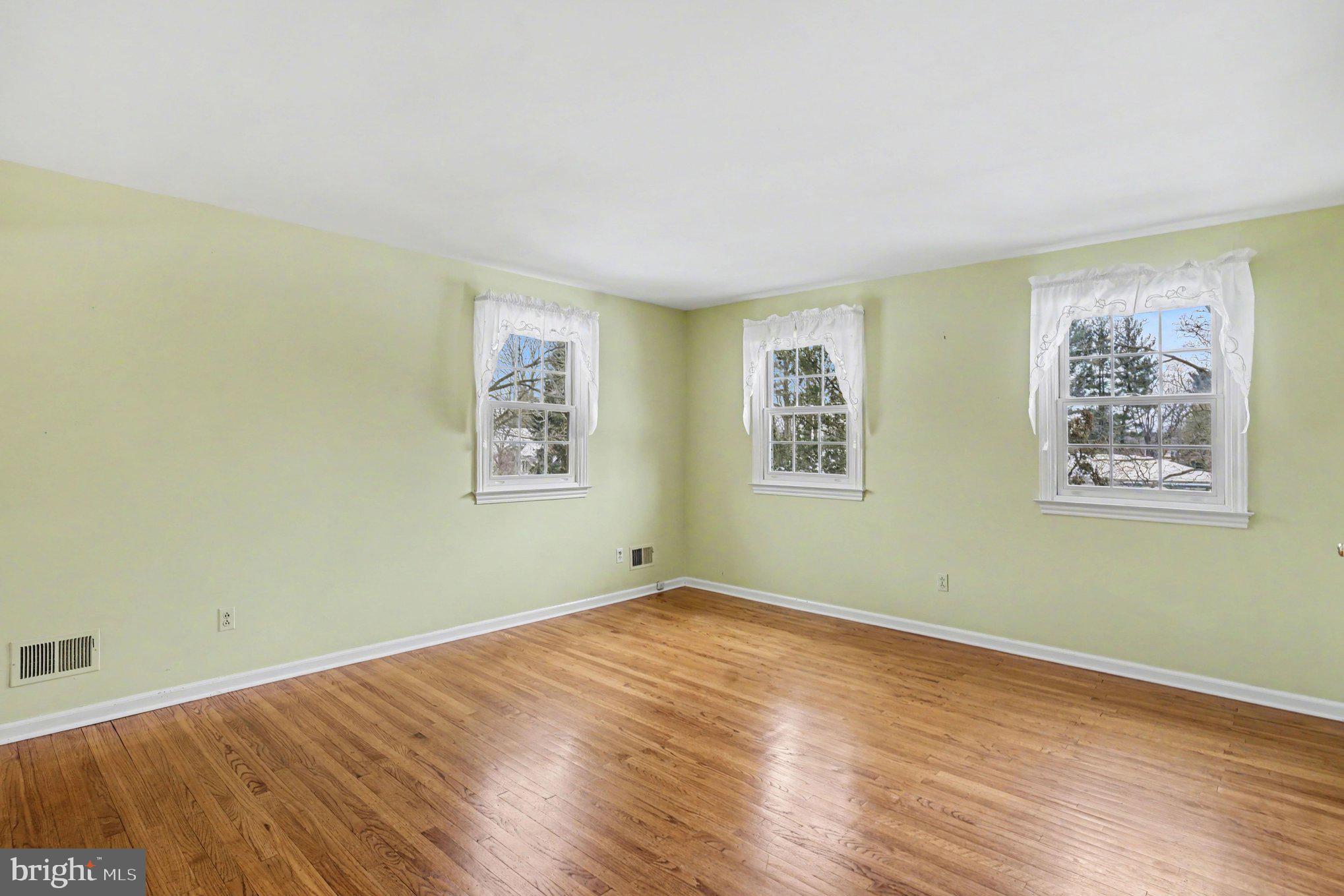 WOODLEA-CONESTOGA - Residential