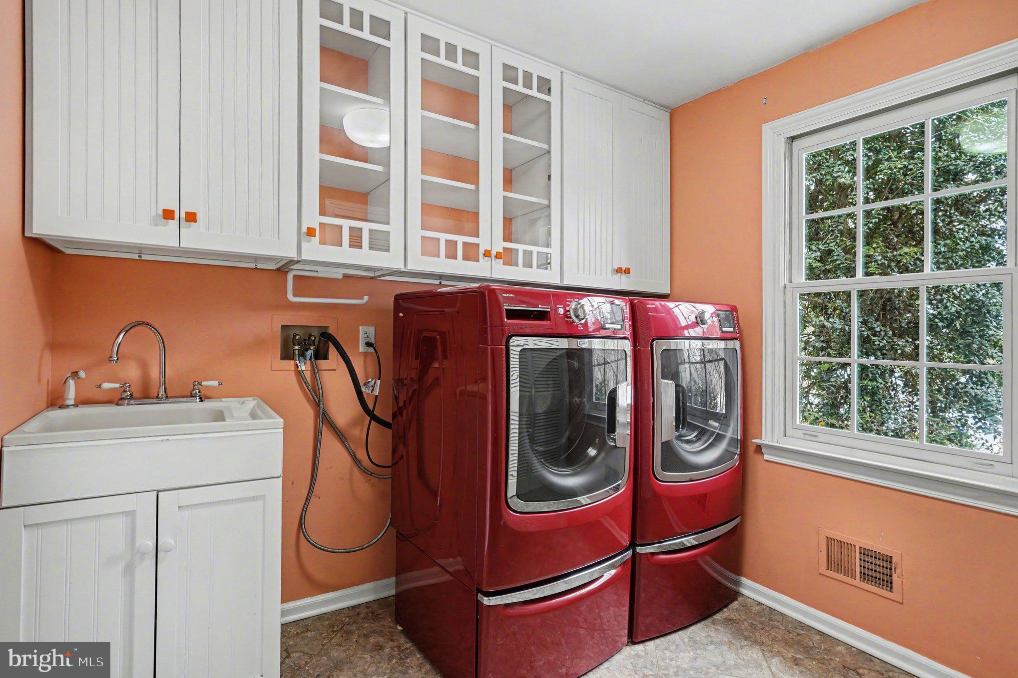 WOODLEA-CONESTOGA - Residential