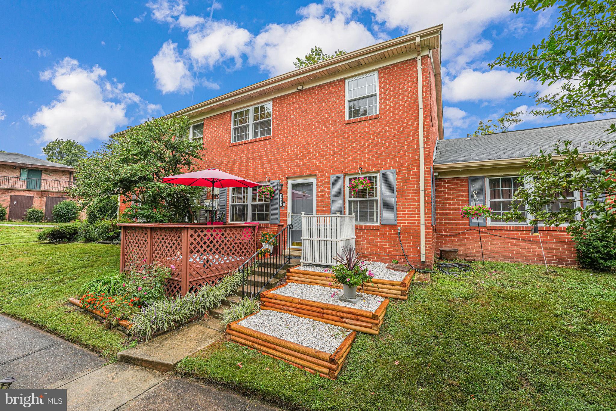 TERRACE TOWNE HOMES OF GUNSTON - Residential