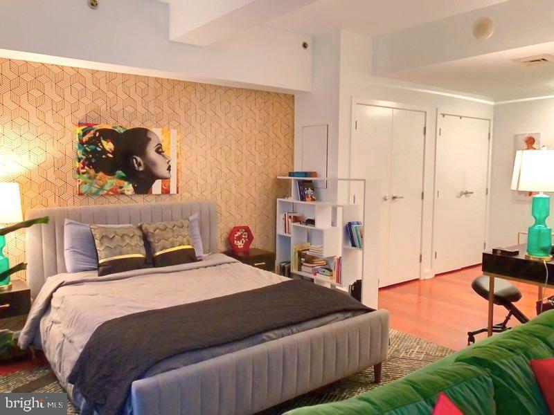 RITTENHOUSE SQUARE - Residential Lease