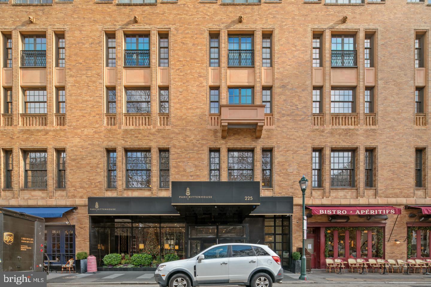 RITTENHOUSE SQUARE - Residential Lease