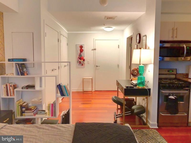 RITTENHOUSE SQUARE - Residential Lease