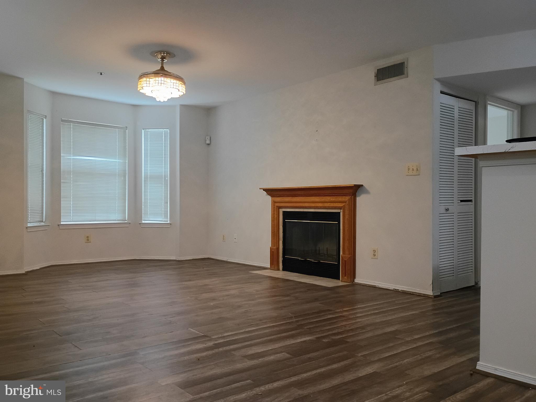 13560 LORD STERLING PLACE 9-4