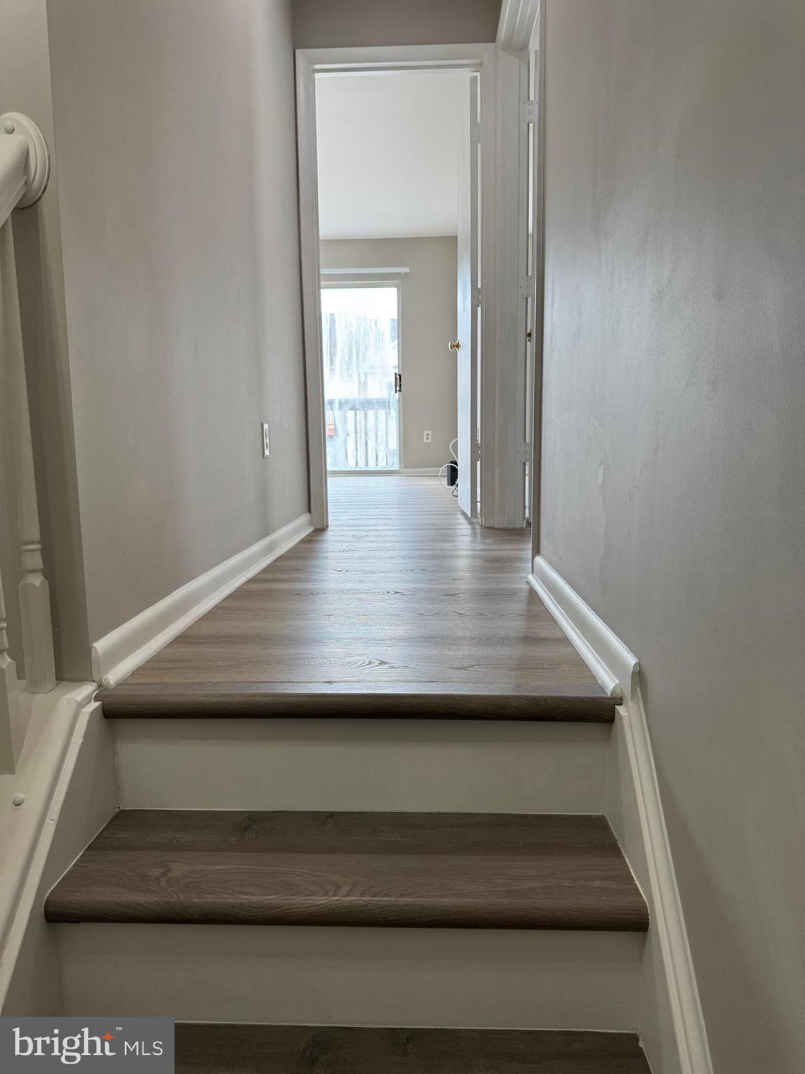 ASHBURN VILLAGE - Residential Lease