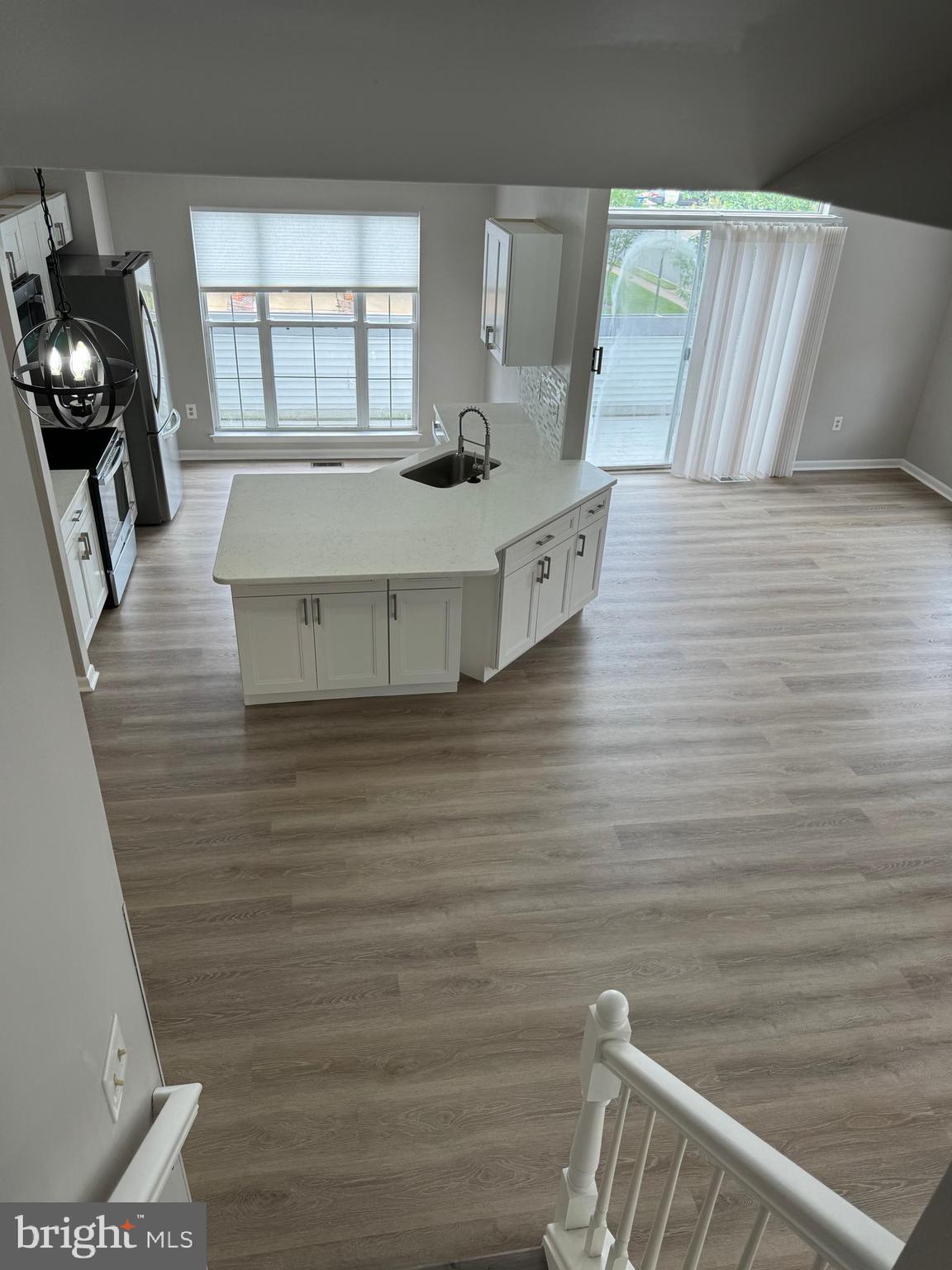 ASHBURN VILLAGE - Residential Lease