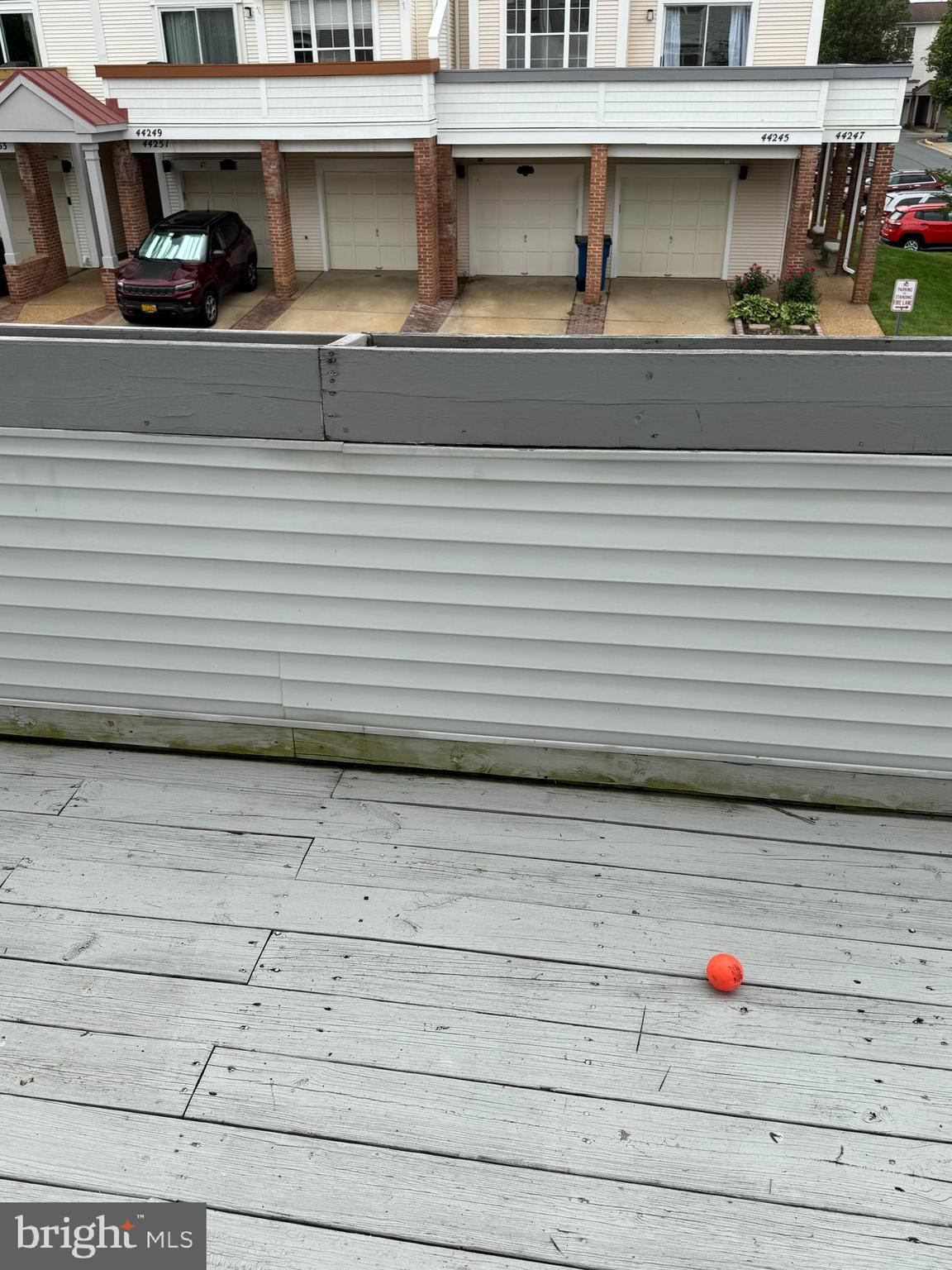 ASHBURN VILLAGE - Residential Lease