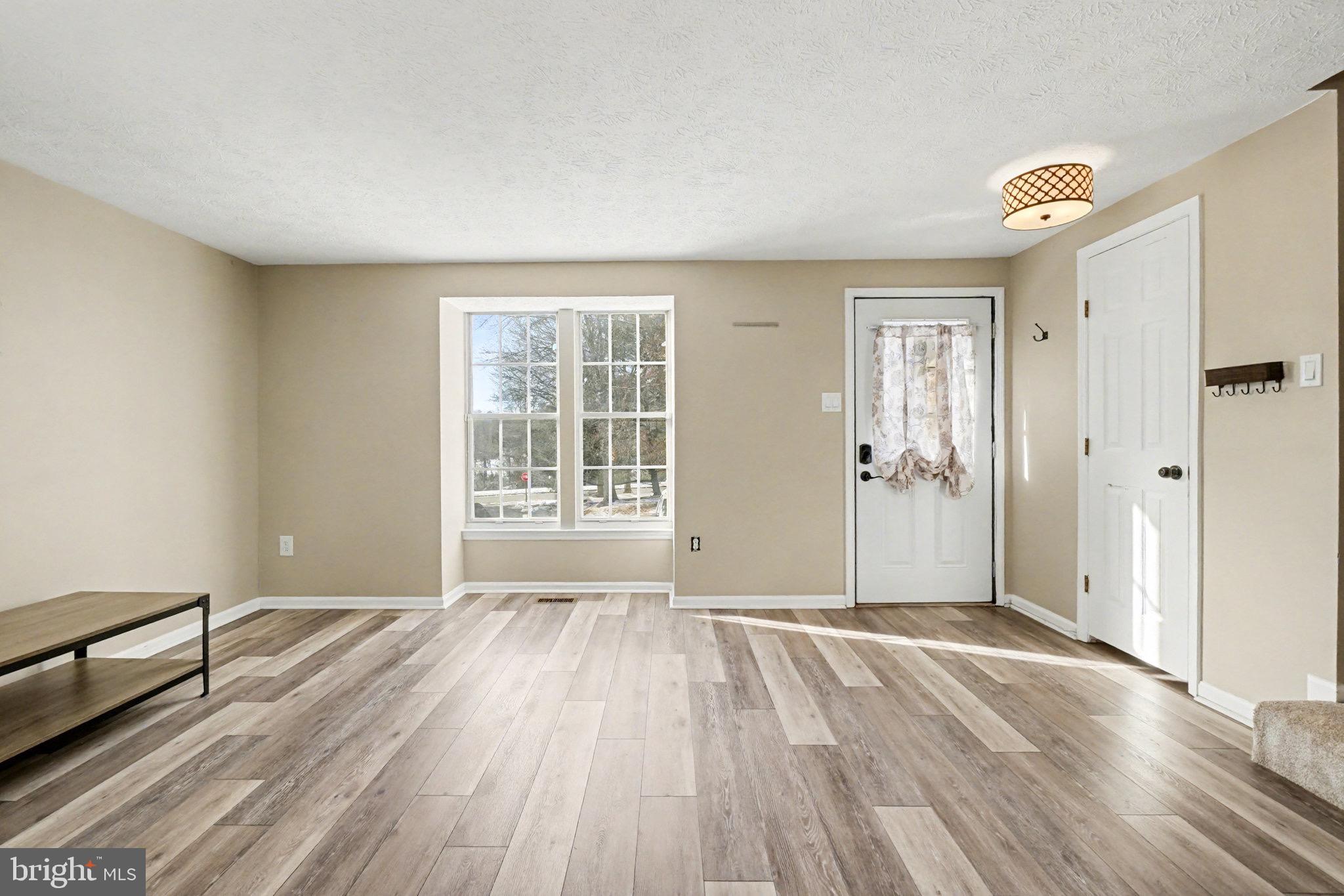 THOMAS RUN - Residential Lease