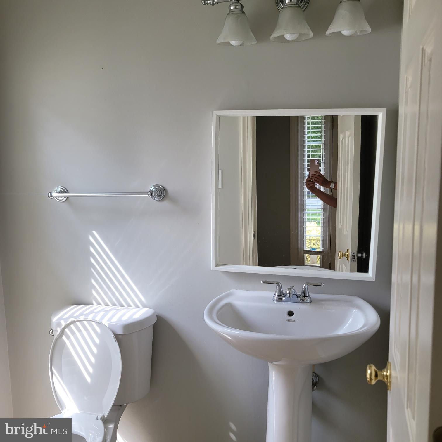 TEMPLE HILLS - Residential Lease